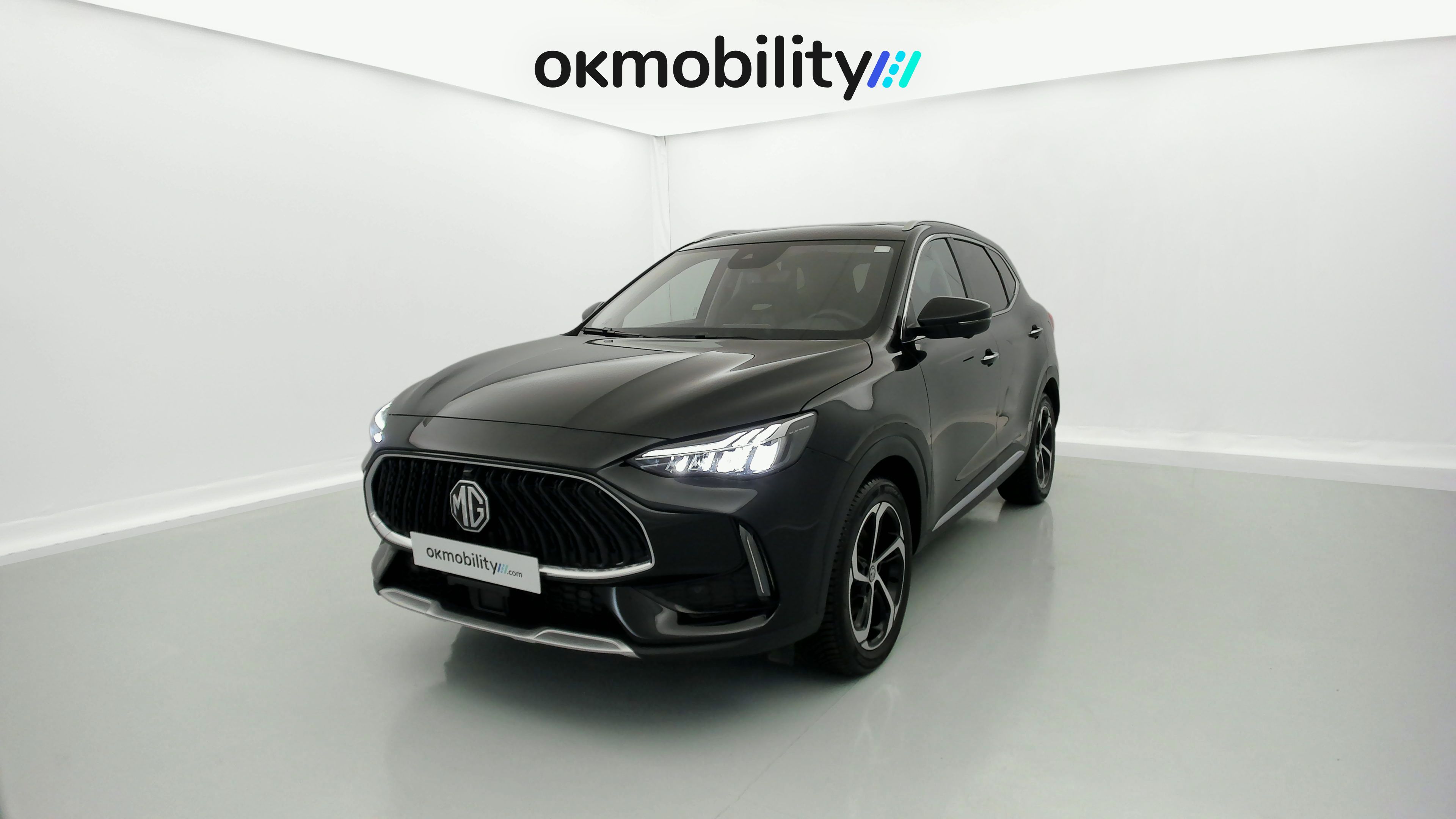 mg hs luxury 1.5 T-GDI 162 AT 2024 pebble black 5