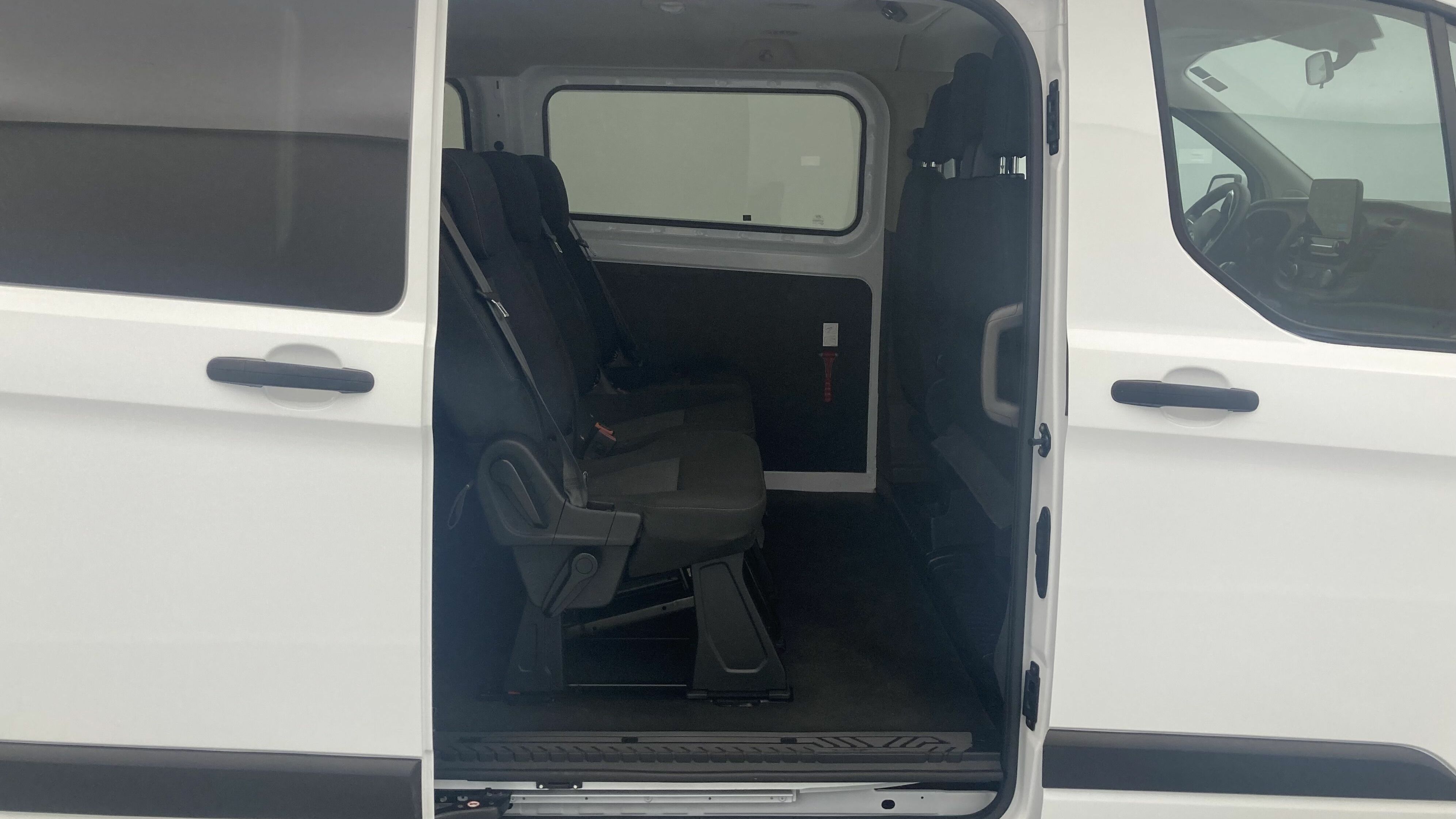 ford transit custom trend l2h1 9pl 2.0 ECOBLUE 130 2023 frozen white 21