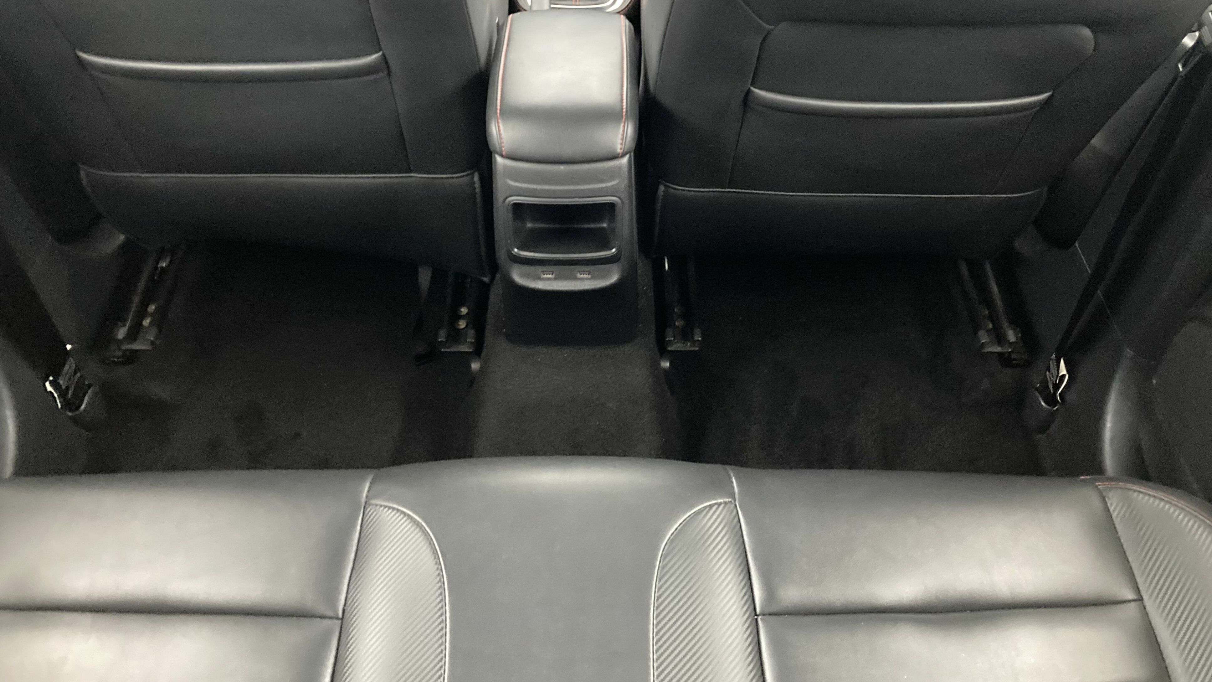 mg zs luxury 1.5 VTI-TECH 106 2023 red 22