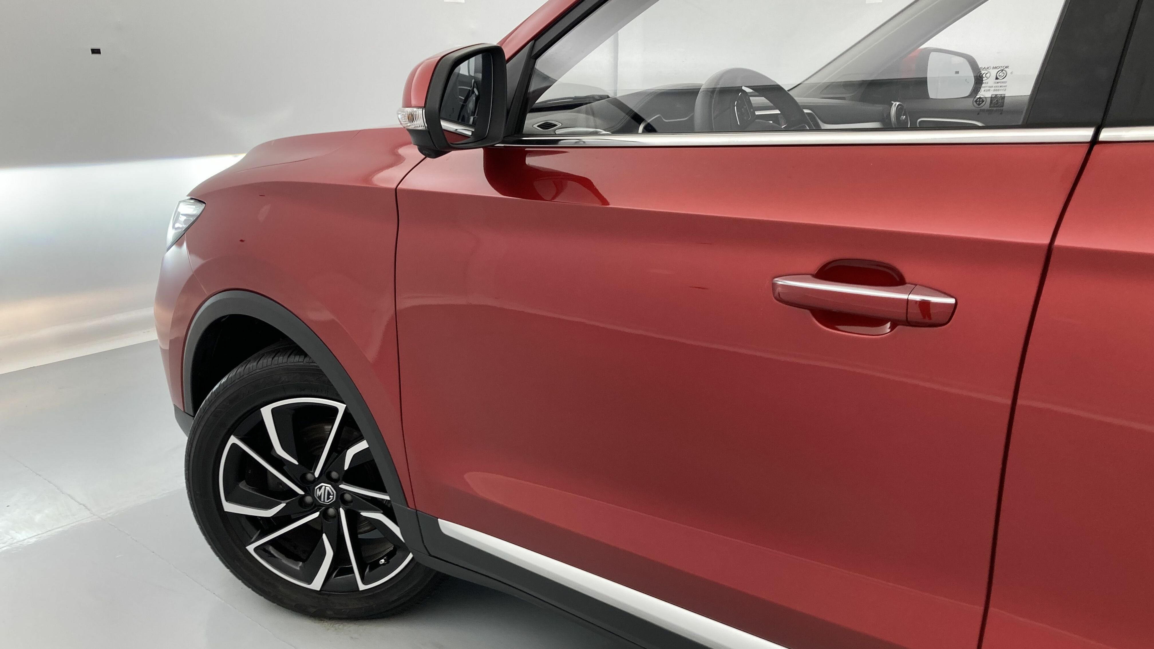 mg zs luxury 1.5 VTI-TECH 106 2023 red 28