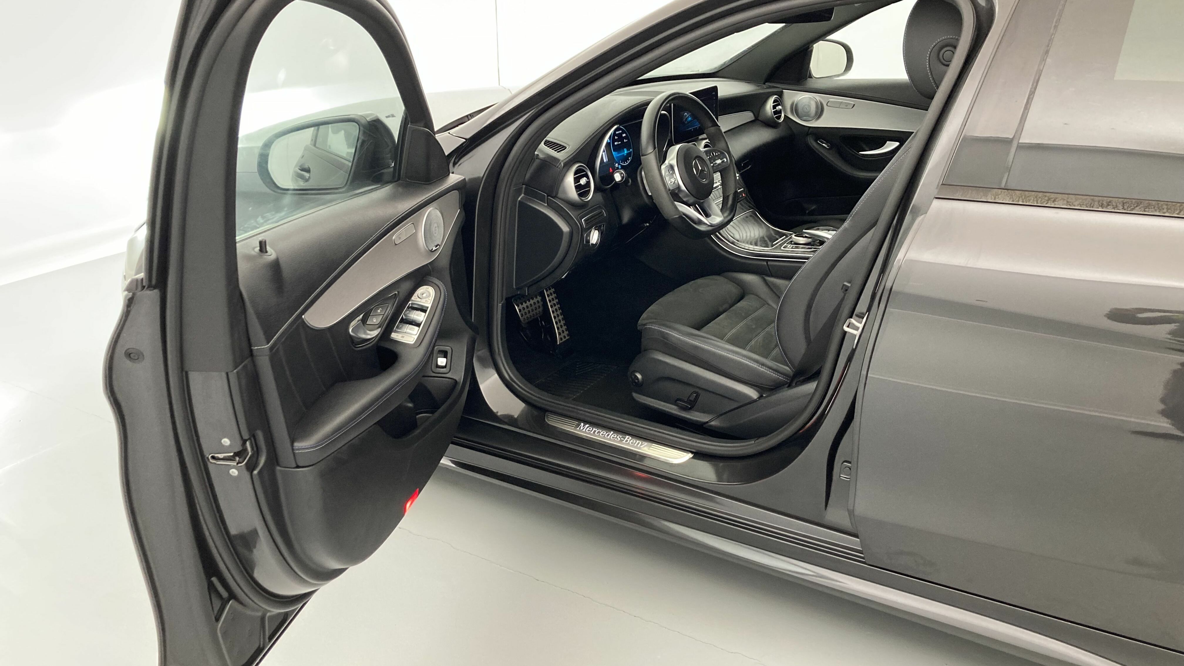 mercedes benz clase c estate amg line 220D 194 DCT 2021 black 13