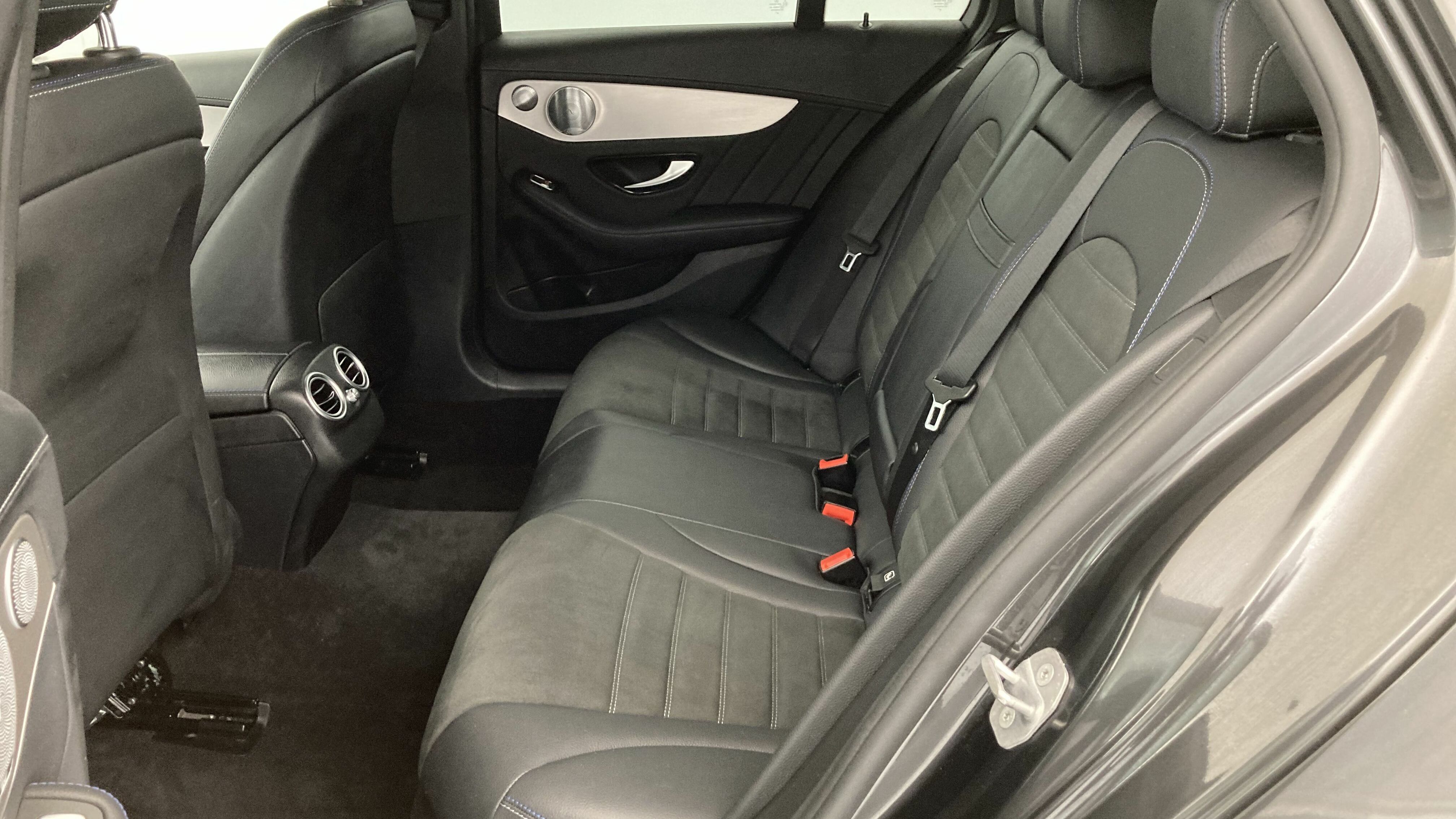 mercedes benz clase c estate amg line 220D 194 DCT 2021 black 19