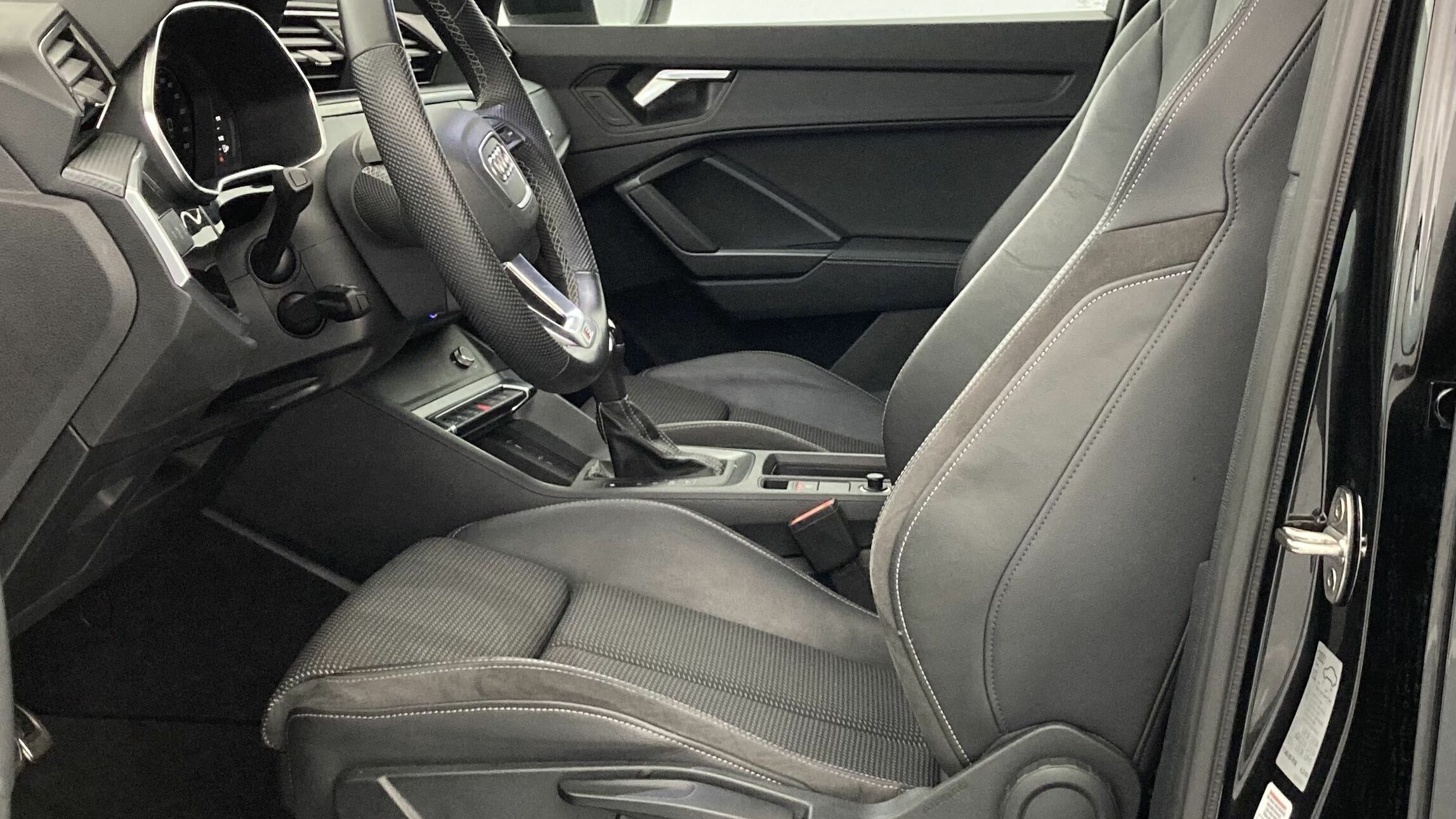 audi q3 sportback s line 35 TDI 150 STRONIC 2023 mythosschwarz 14