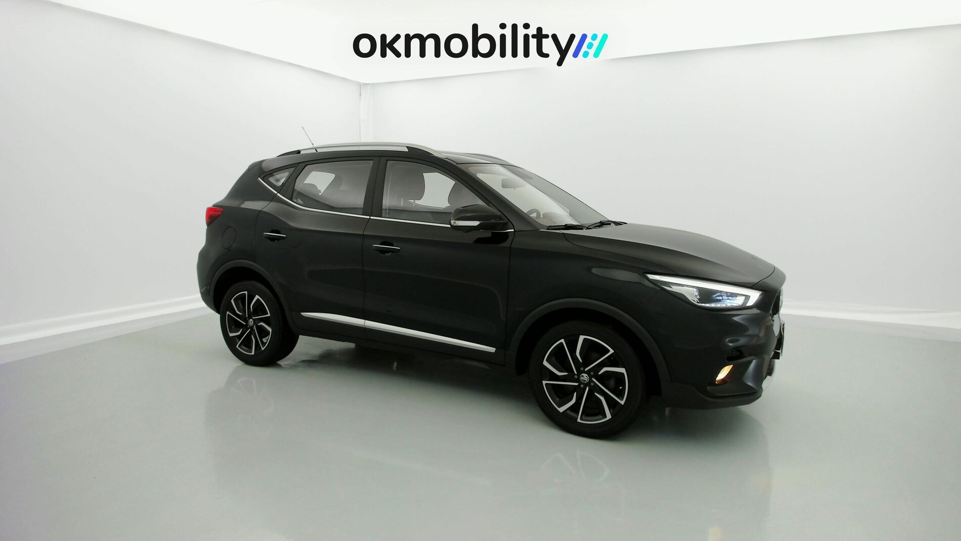 mg zs luxury 1.5 VTI-TECH 106 2023 black 2