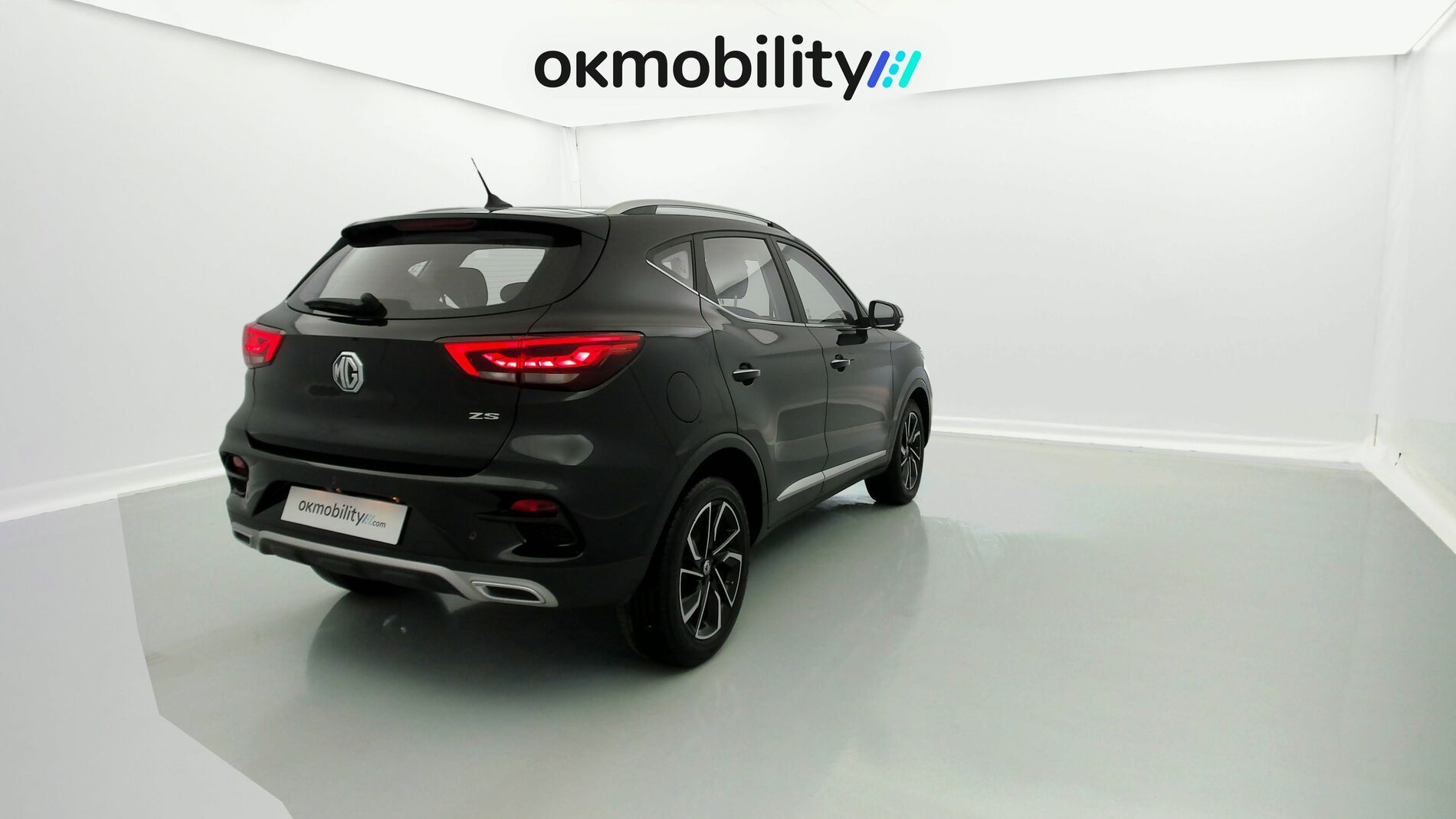 mg zs luxury 1.5 VTI-TECH 106 2023 black 11