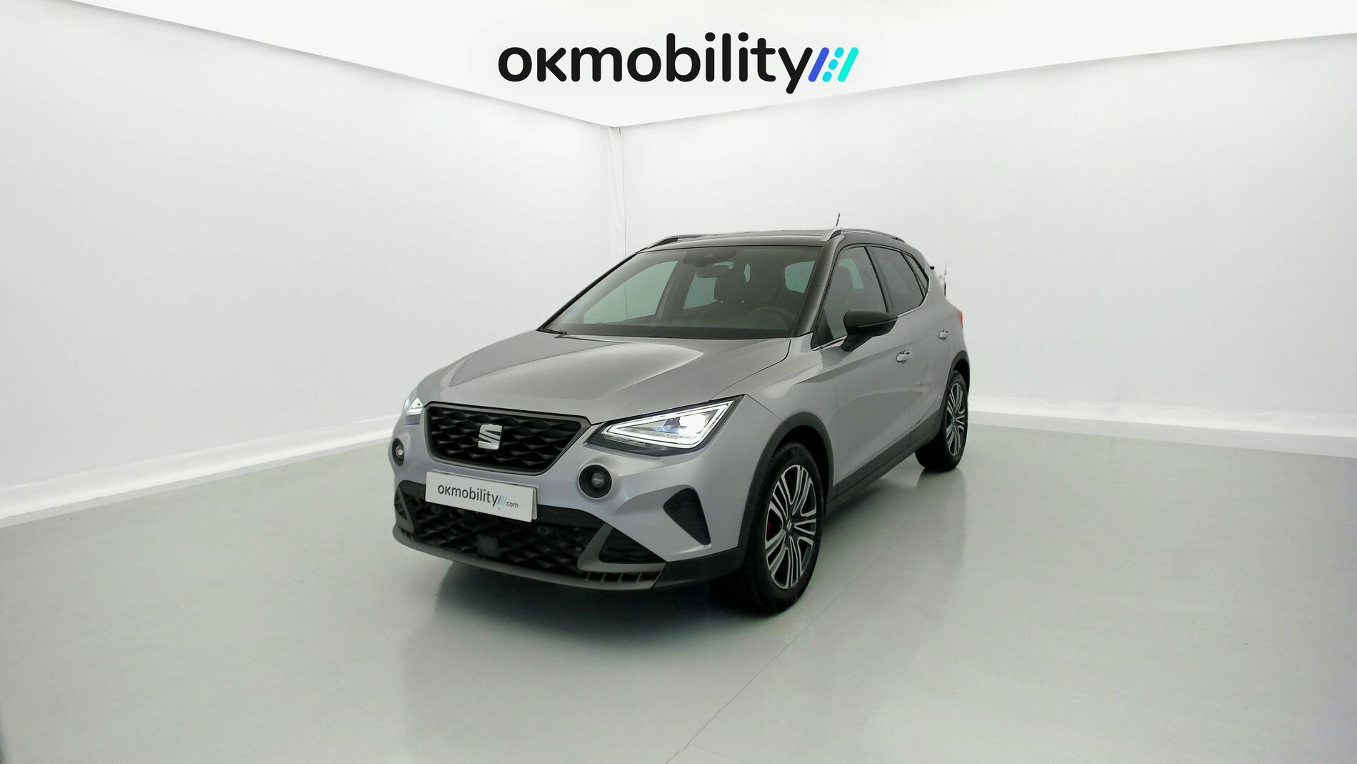 seat arona fr xl rx 1.0 TSI 115 2024 plata urban / negro 1
