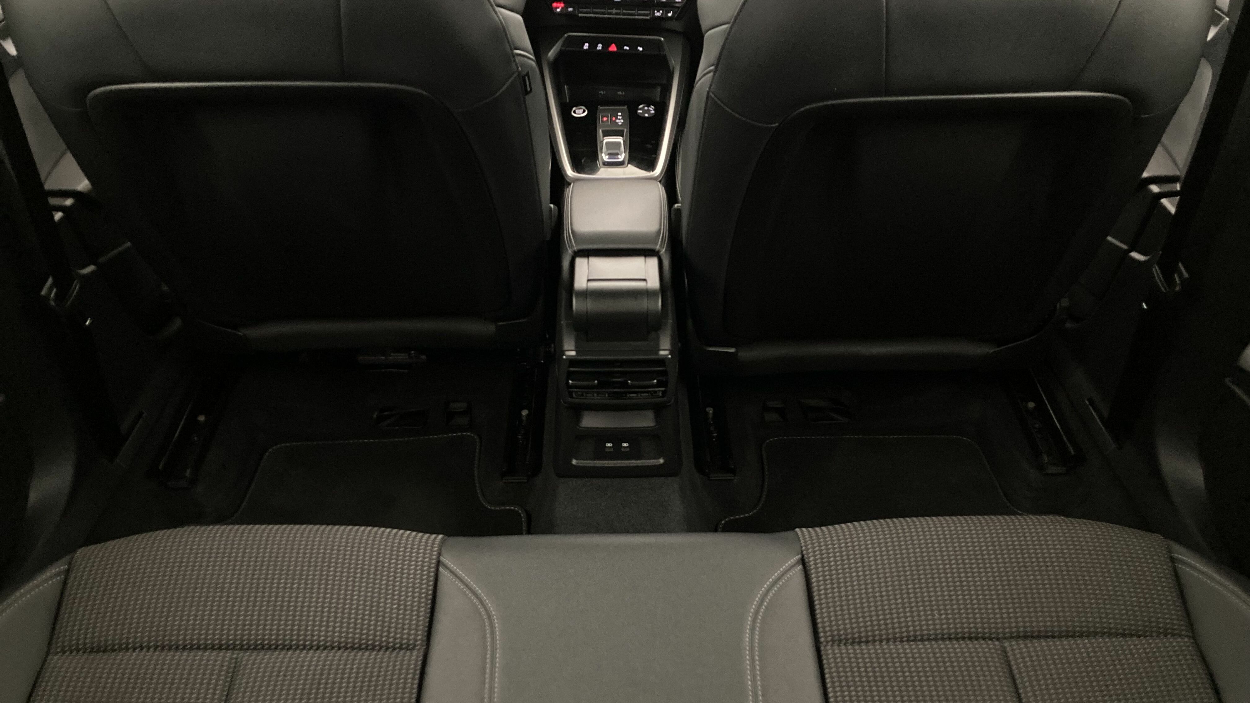 audi a3 sportback s line 35 TFSI 150 STRONIC 2024 daytonagrau 22