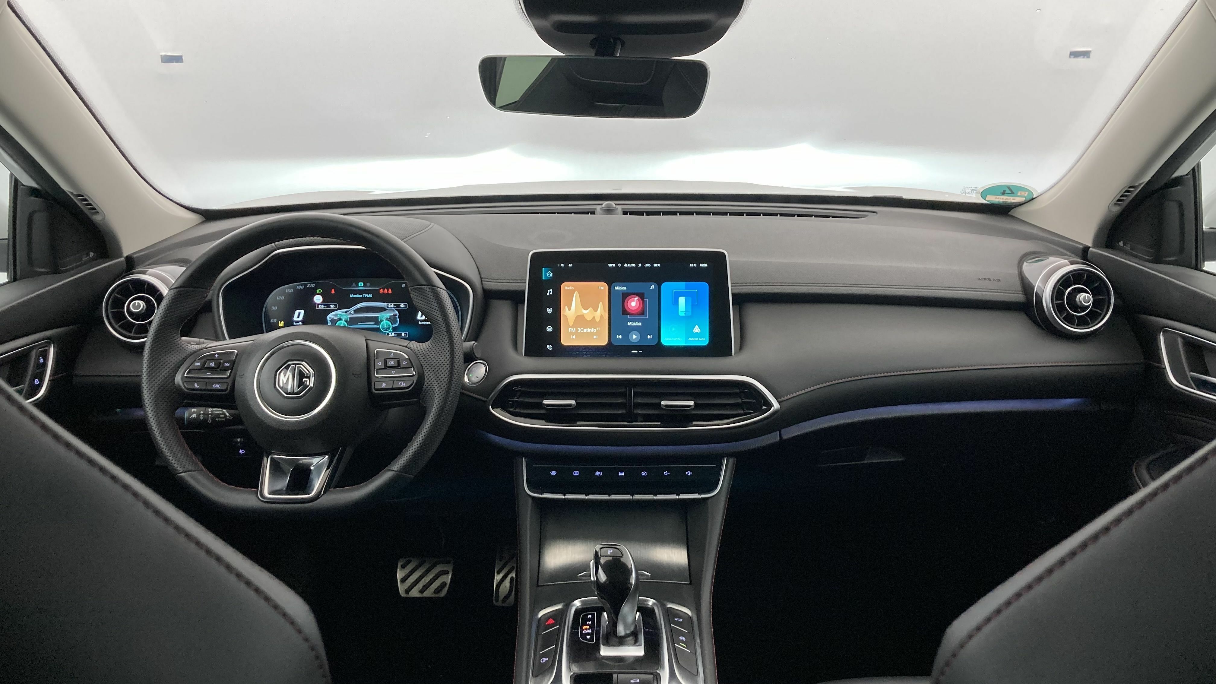 mg hs luxury 1.5 T-GDI 162 AT 2024 dover white 15