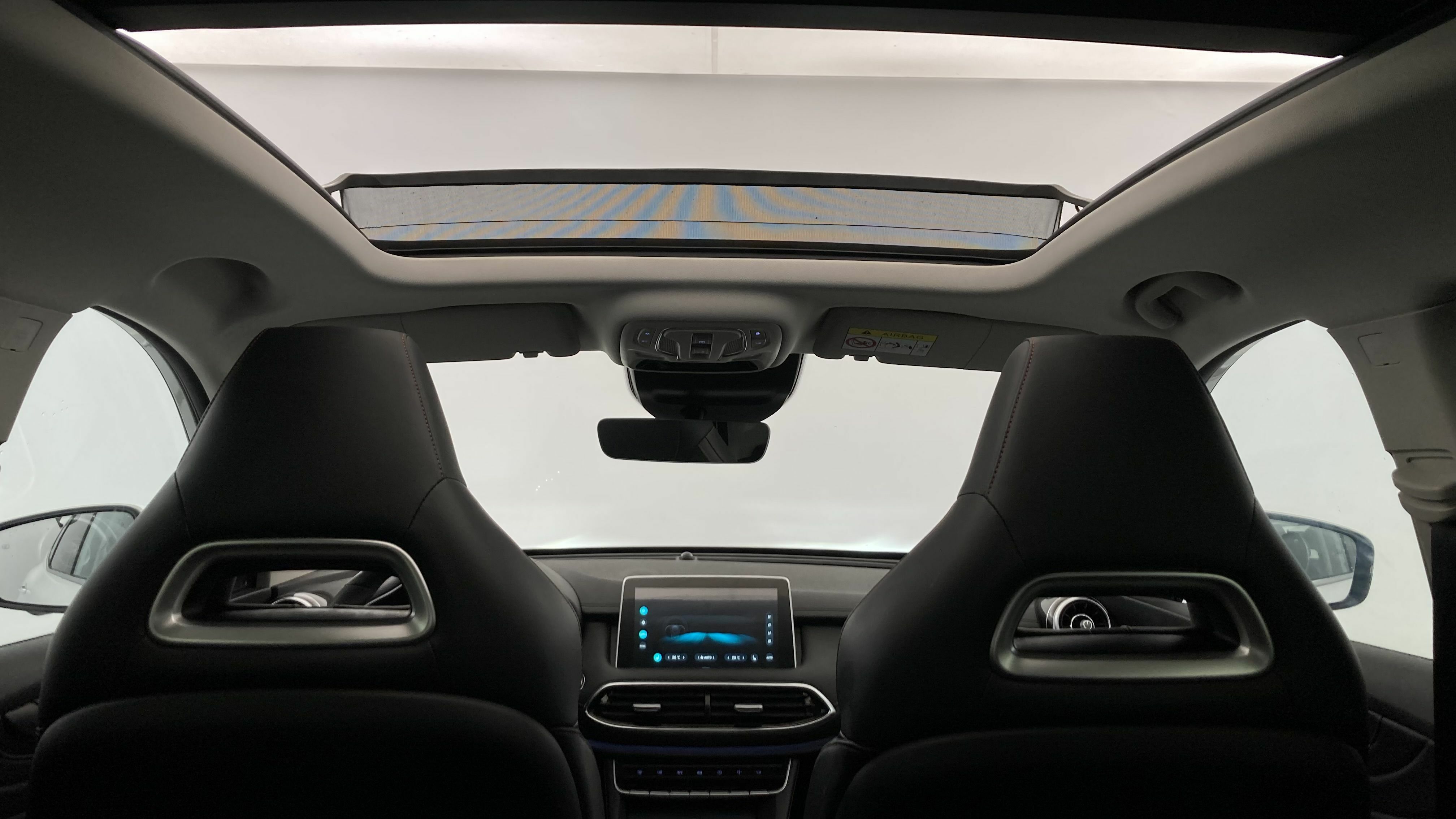 mg hs luxury 1.5 T-GDI 162 AT 2024 dover white 30