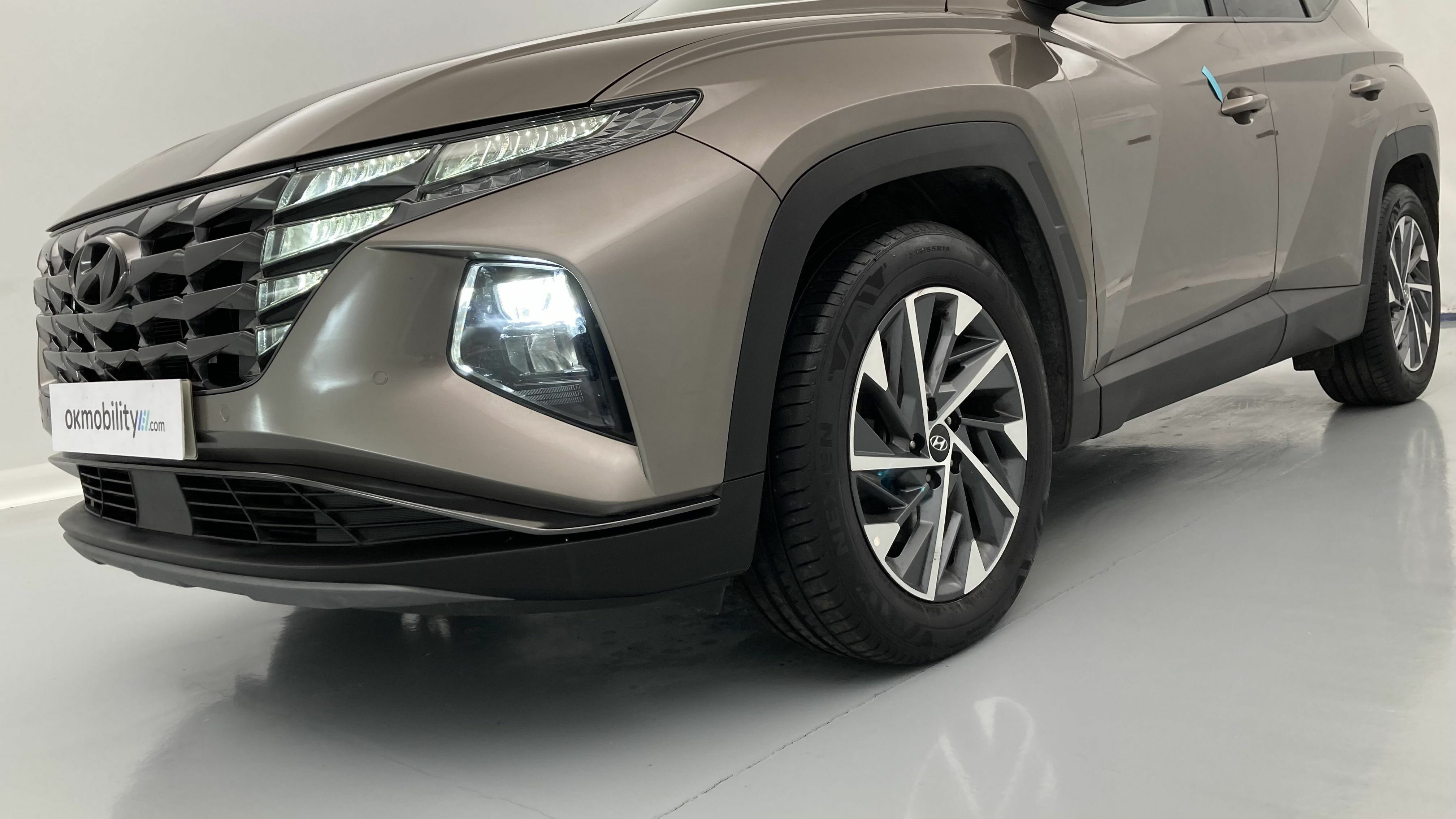 hyundai tucson tecno sky 1.6 CRDI 136 48V 2024 silky bronze 26