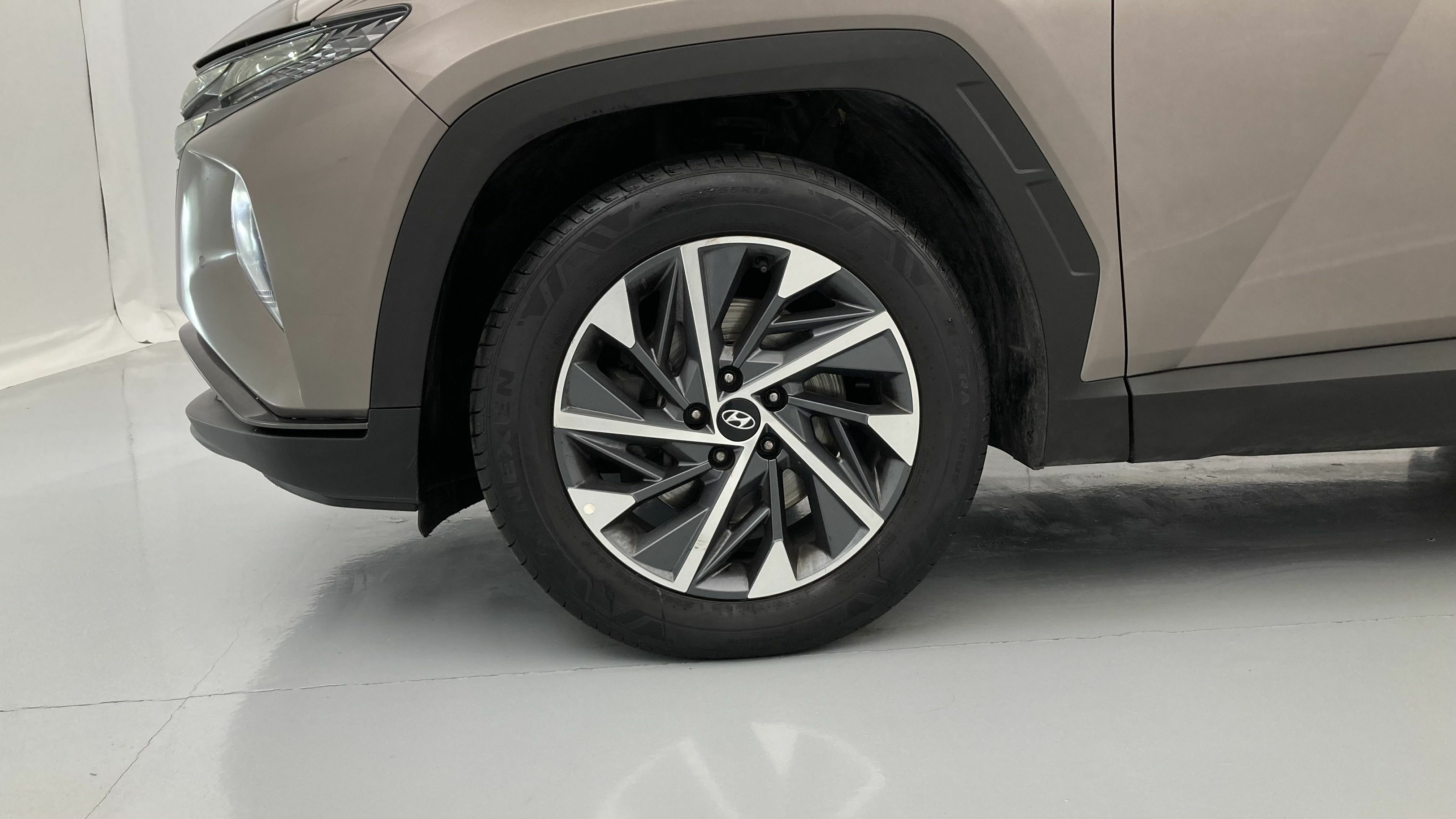 hyundai tucson tecno sky 1.6 CRDI 136 48V 2024 silky bronze 27
