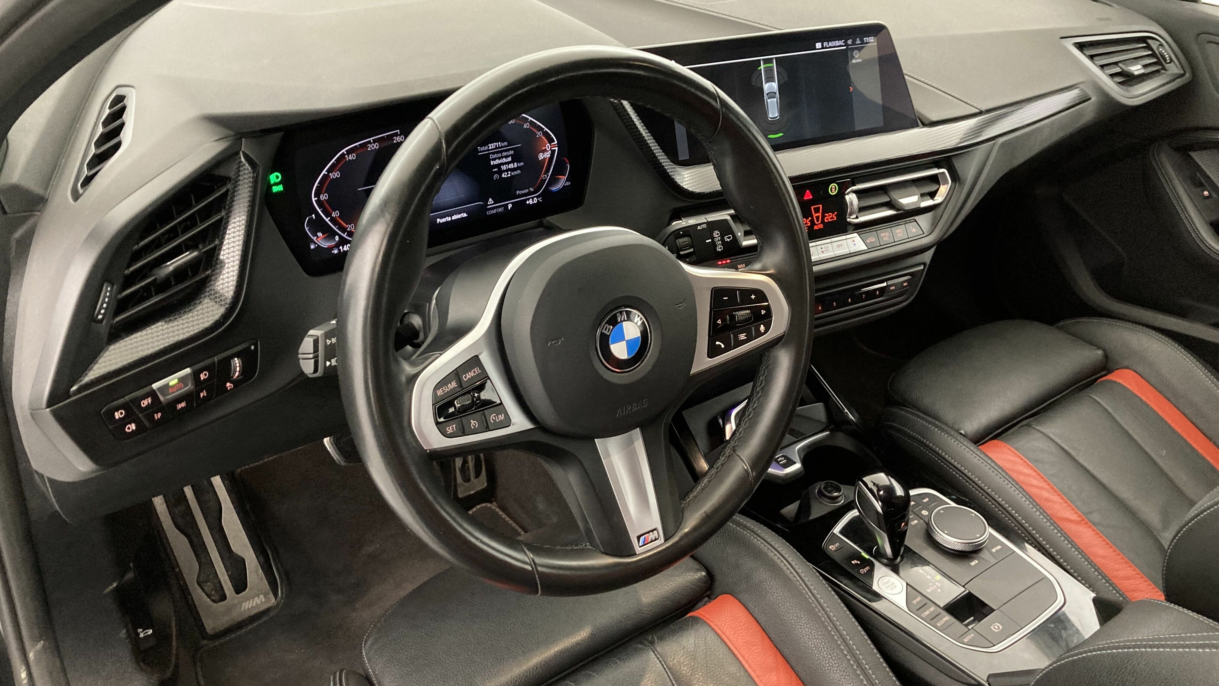 bmw serie 1 m sport colorvision 118I 136 STEPTRONIC 2024 saphirschwarz 15