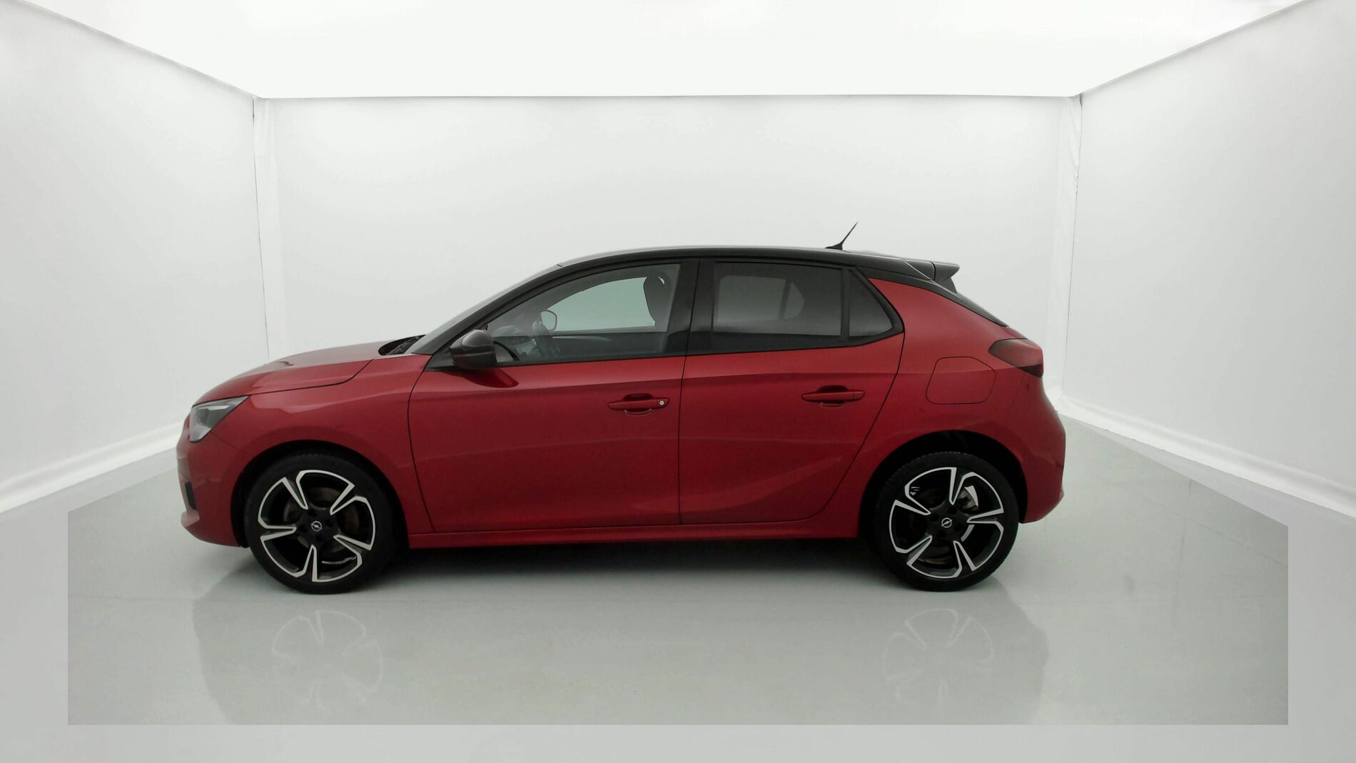 opel corsa gs line 1.2 100 2022 rojo incandescente / negro 3