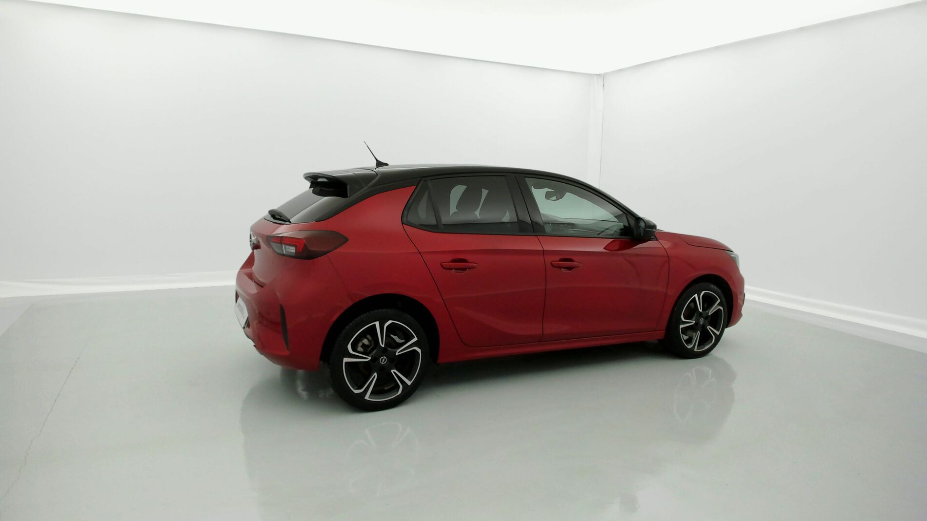 opel corsa gs line 1.2 100 2022 rojo incandescente / negro 8