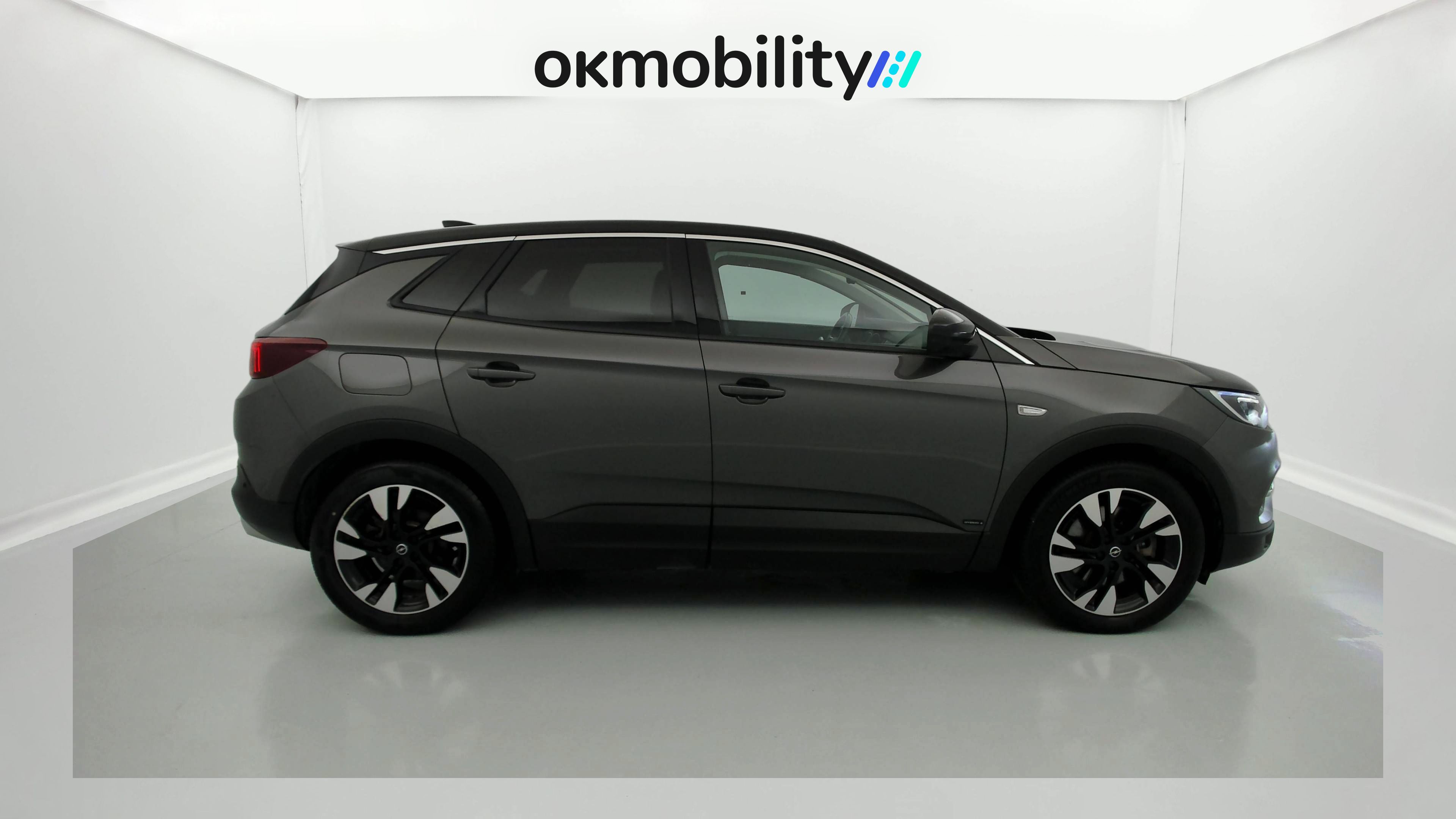 opel grandland x ultimate 1.6 PHEV 300 AT 2021 gris moai / techo negro 2