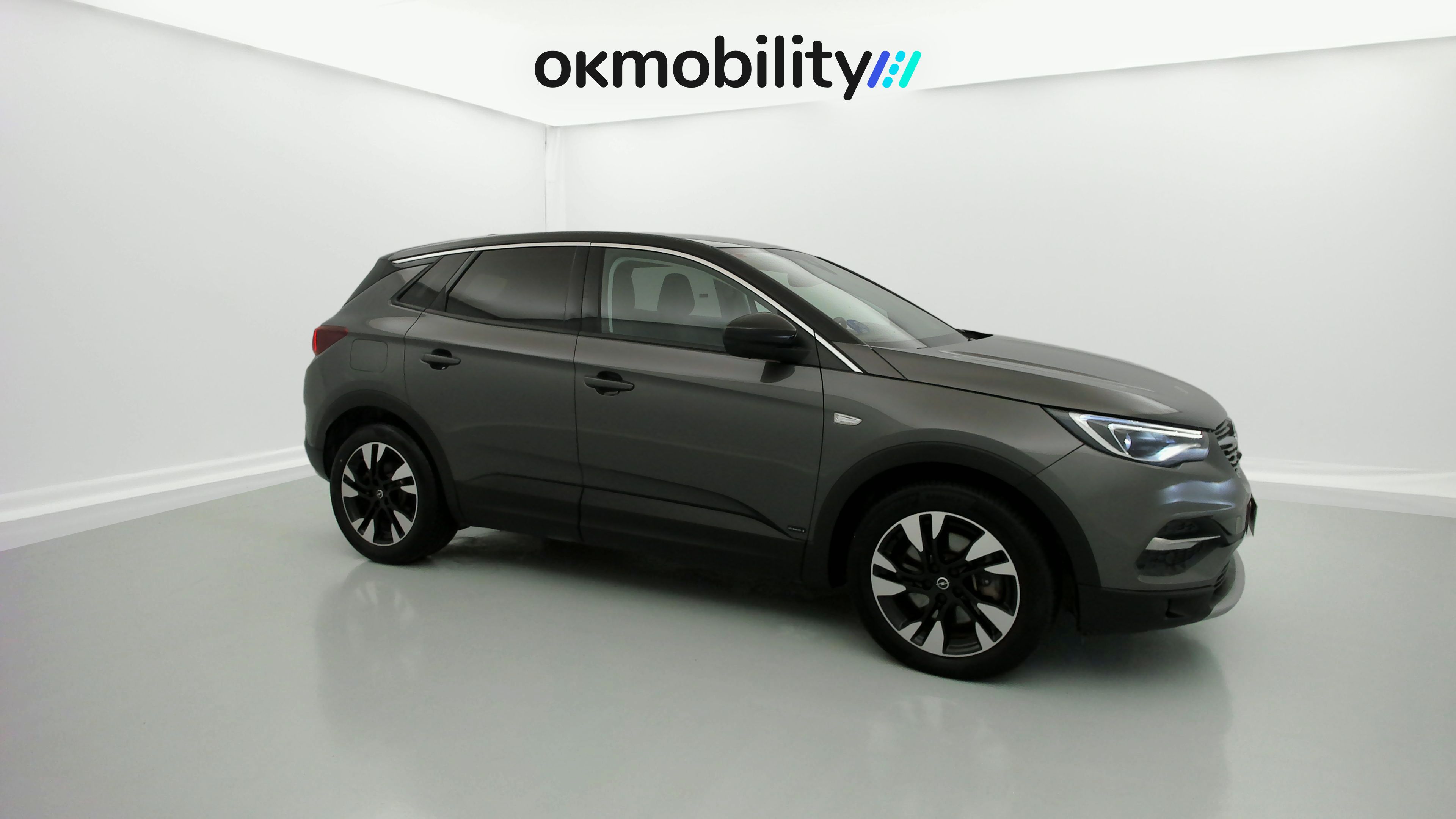 opel grandland x ultimate 1.6 PHEV 300 AT 2021 gris moai / techo negro 3