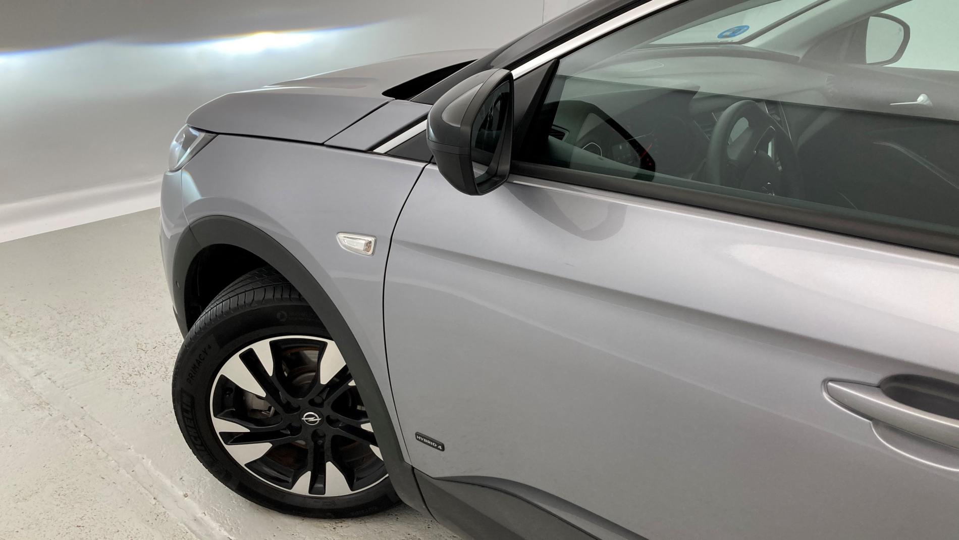 opel grandland x ultimate 1.6 PHEV 300 AT 2021 gris himalaya / techo negro 20