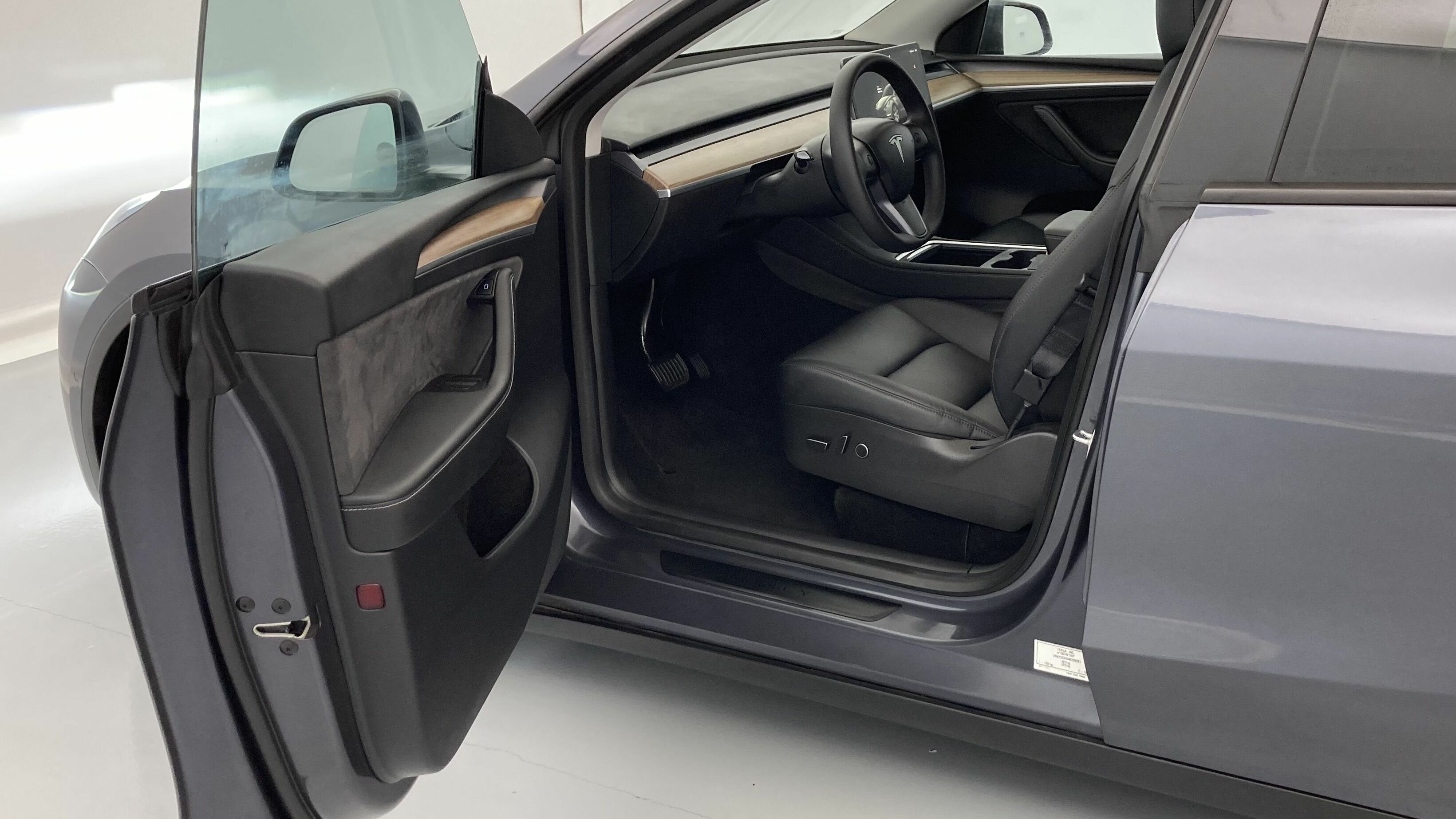 tesla model y long range awd MOTOR DUAL AWD 510 2022 gray 14