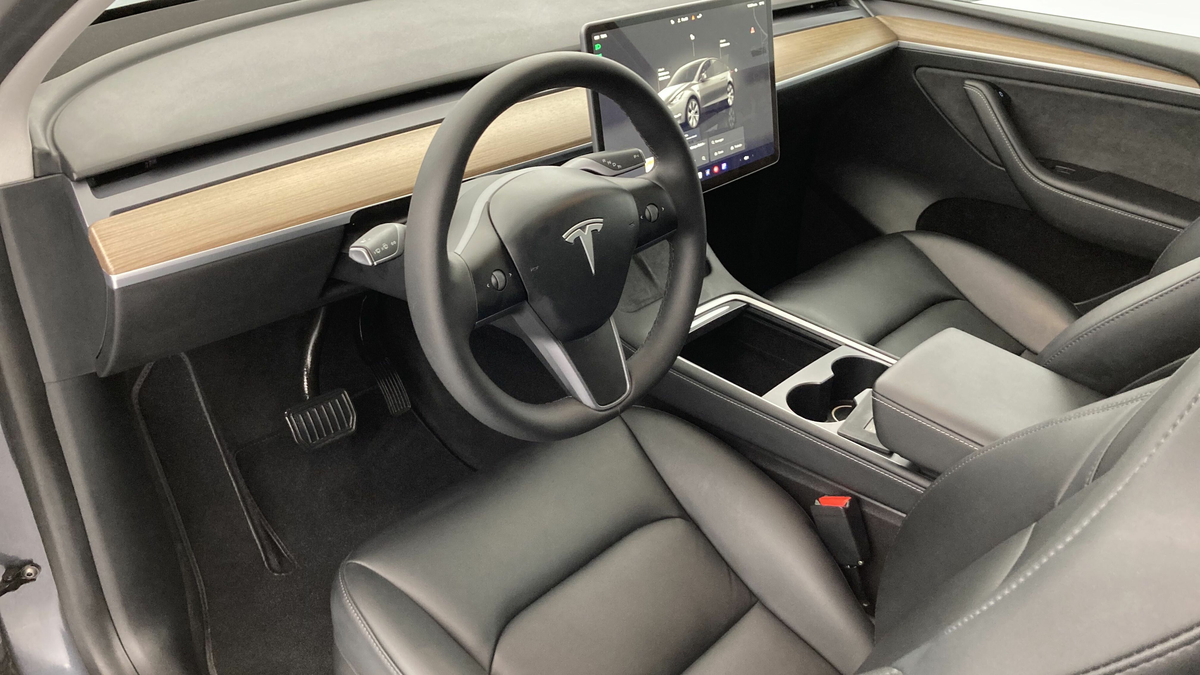 tesla model y long range awd MOTOR DUAL AWD 510 2022 gray 16