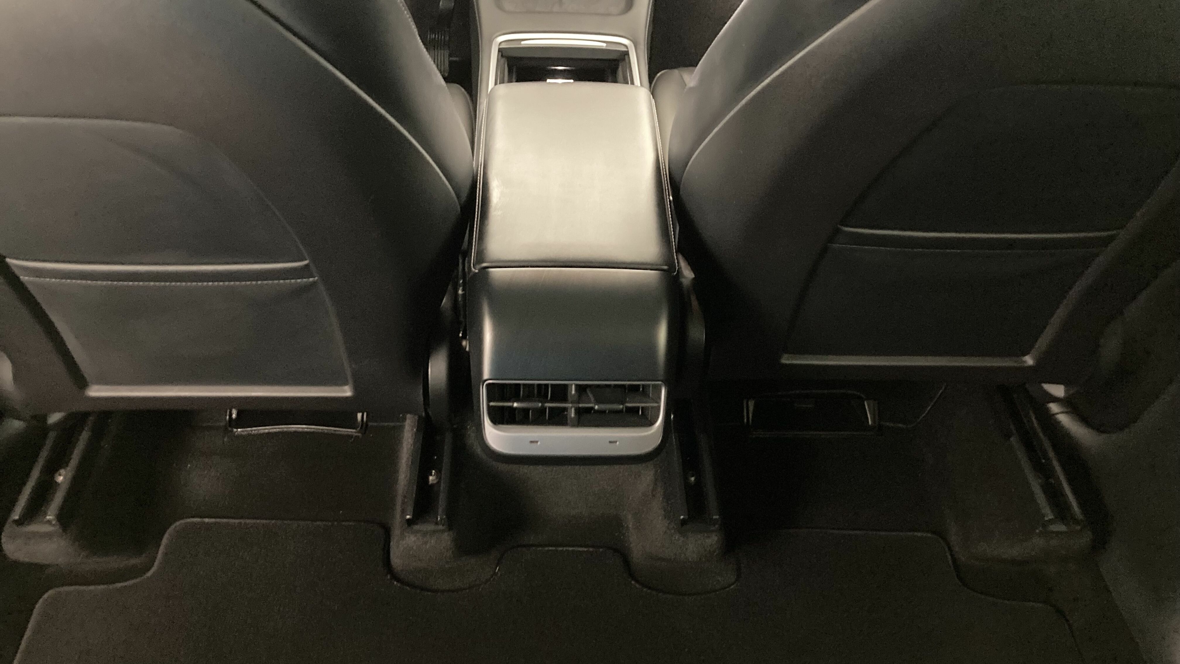 tesla model y long range awd MOTOR DUAL AWD 510 2022 gray 23