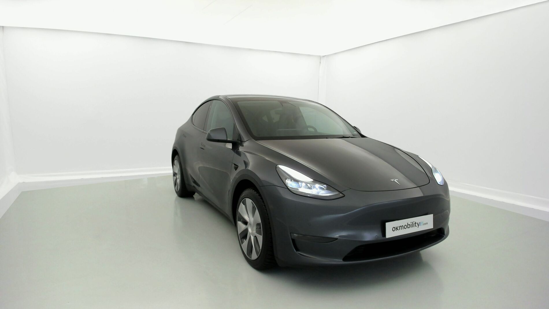 tesla model y long range awd MOTOR DUAL AWD 510 2022 gray 3