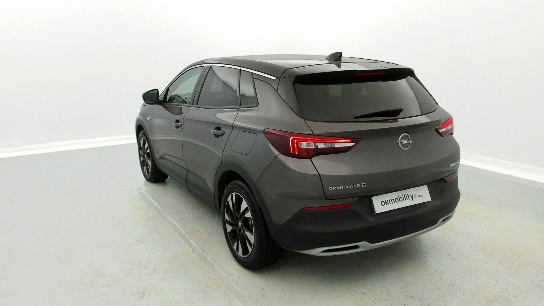 opel grandland x ultimate 1.6 PHEV 300 AT 2021 gris moai / techo negro 3