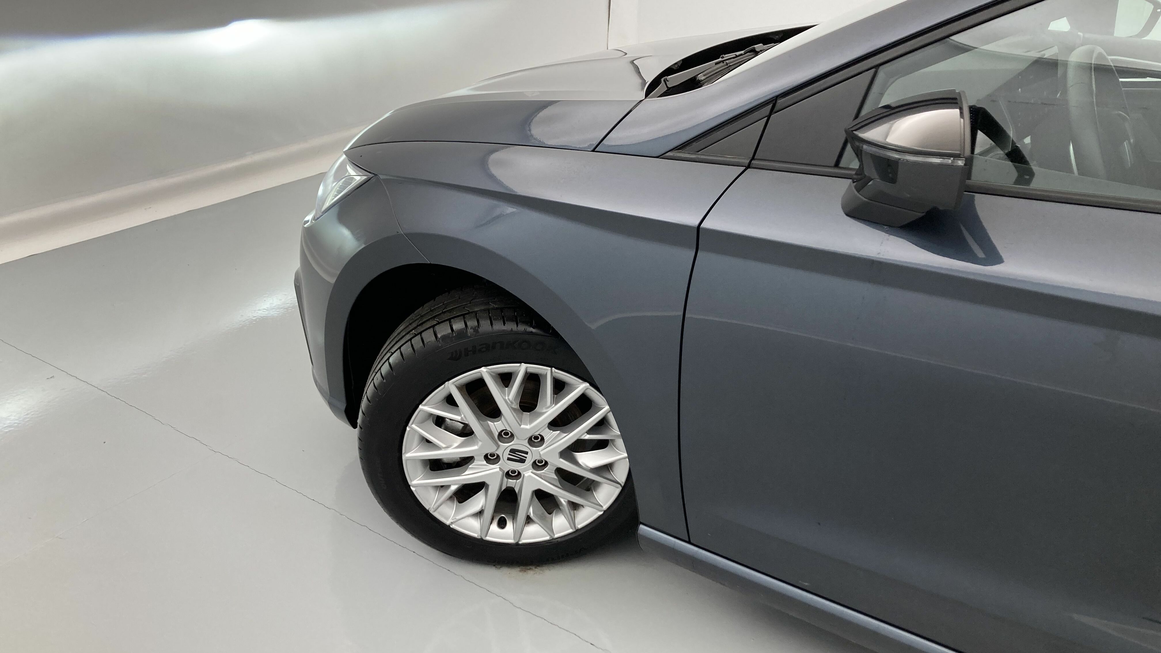 seat ibiza fr xl 1.5 TSI 150 DSG 2024 gris magnetic 21