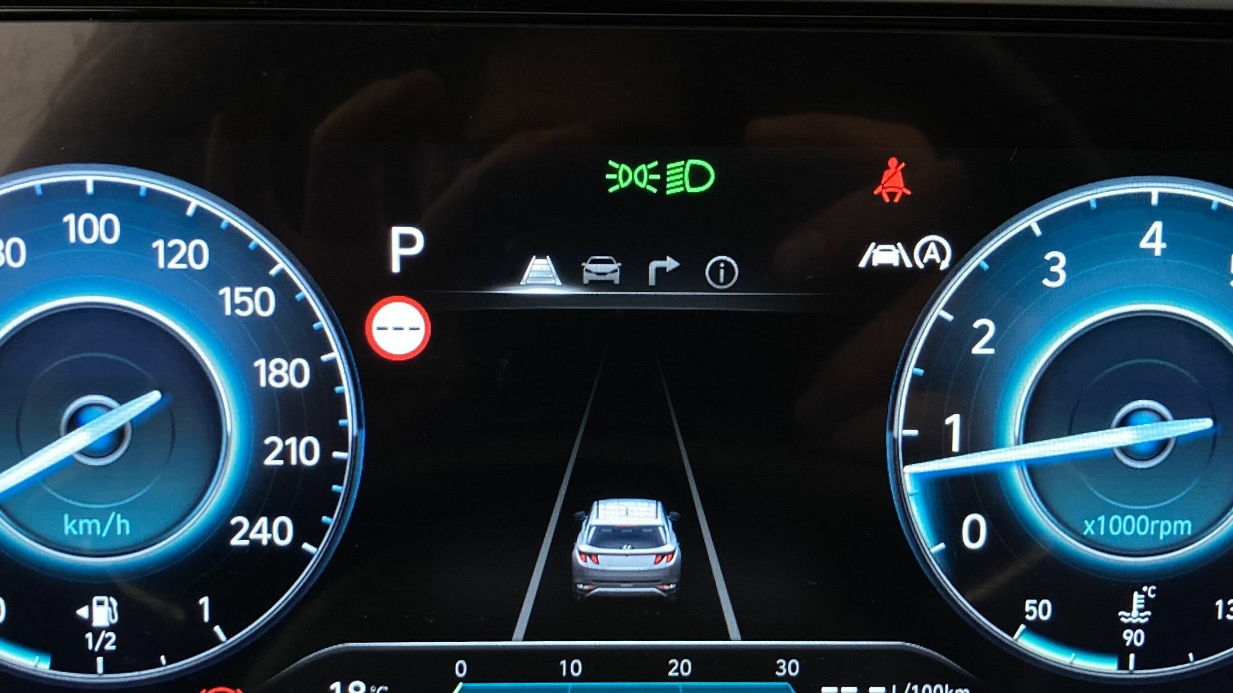 hyundai tucson tecno sky 1.6 T-GDI 150 48V DCT 2024 silky bronze 19