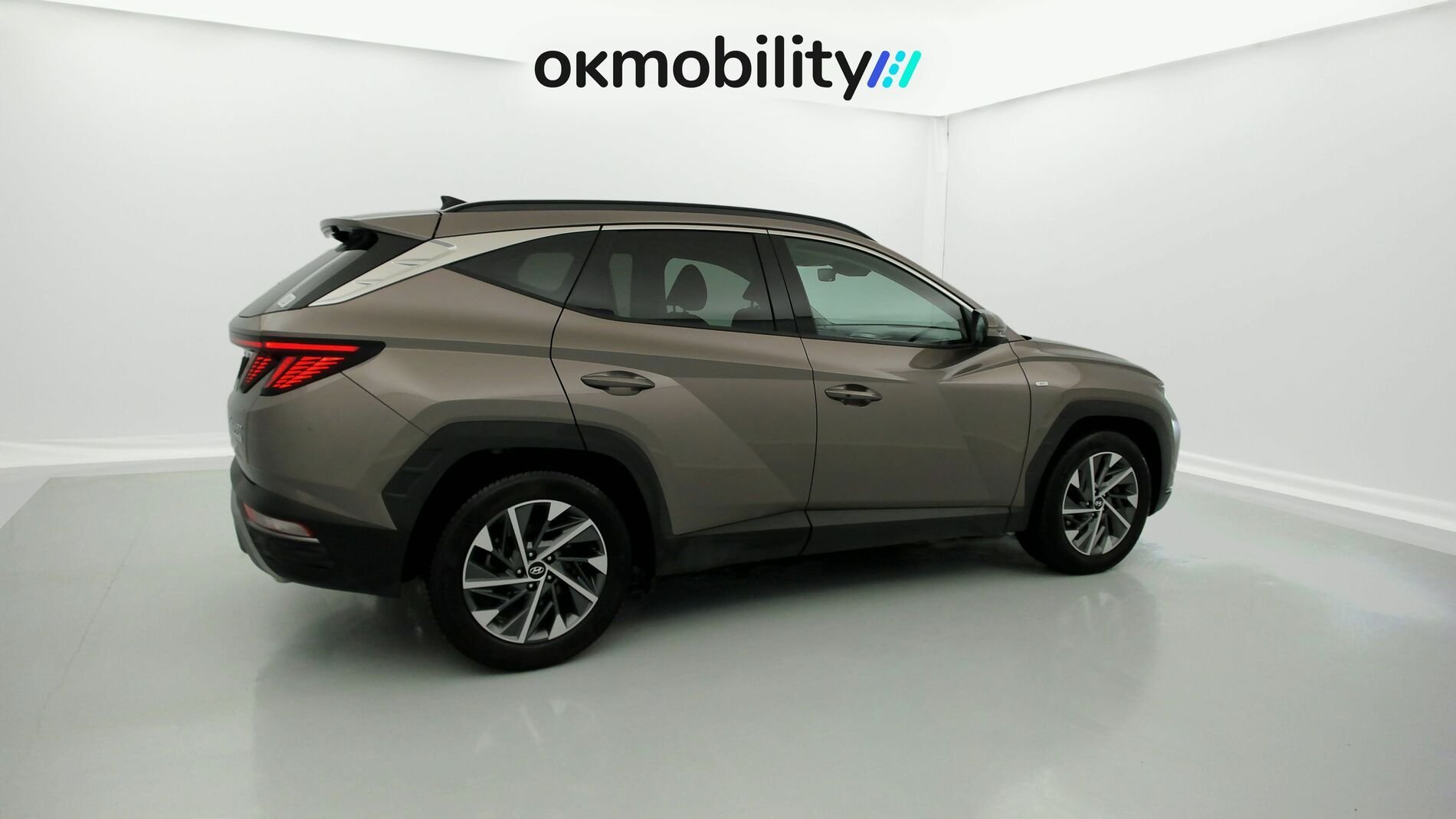 hyundai tucson tecno sky 1.6 T-GDI 150 48V DCT 2024 silky bronze 13