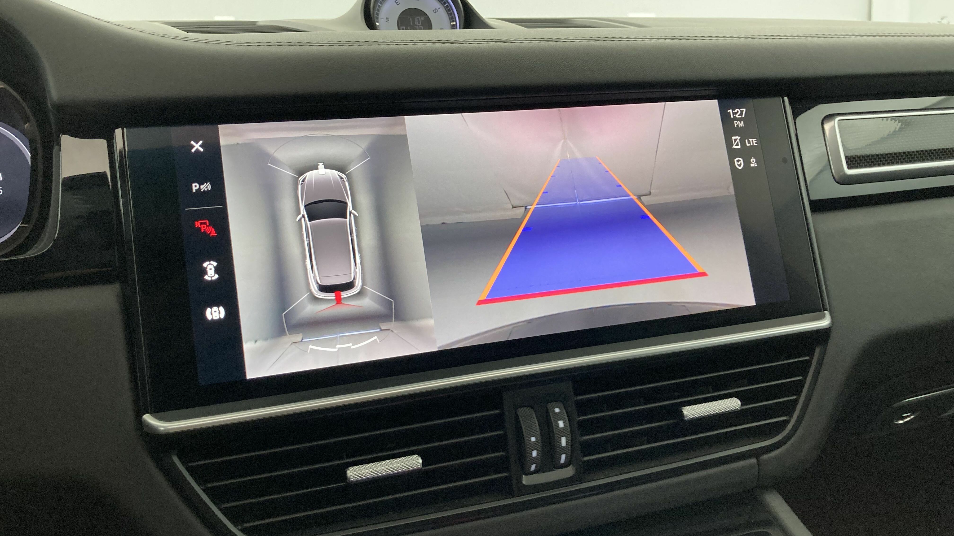 porsche cayenne platinum edition 3.0 E-HYBRID 462 TIPTRONIC 2023 azul moonlight metalizado 20