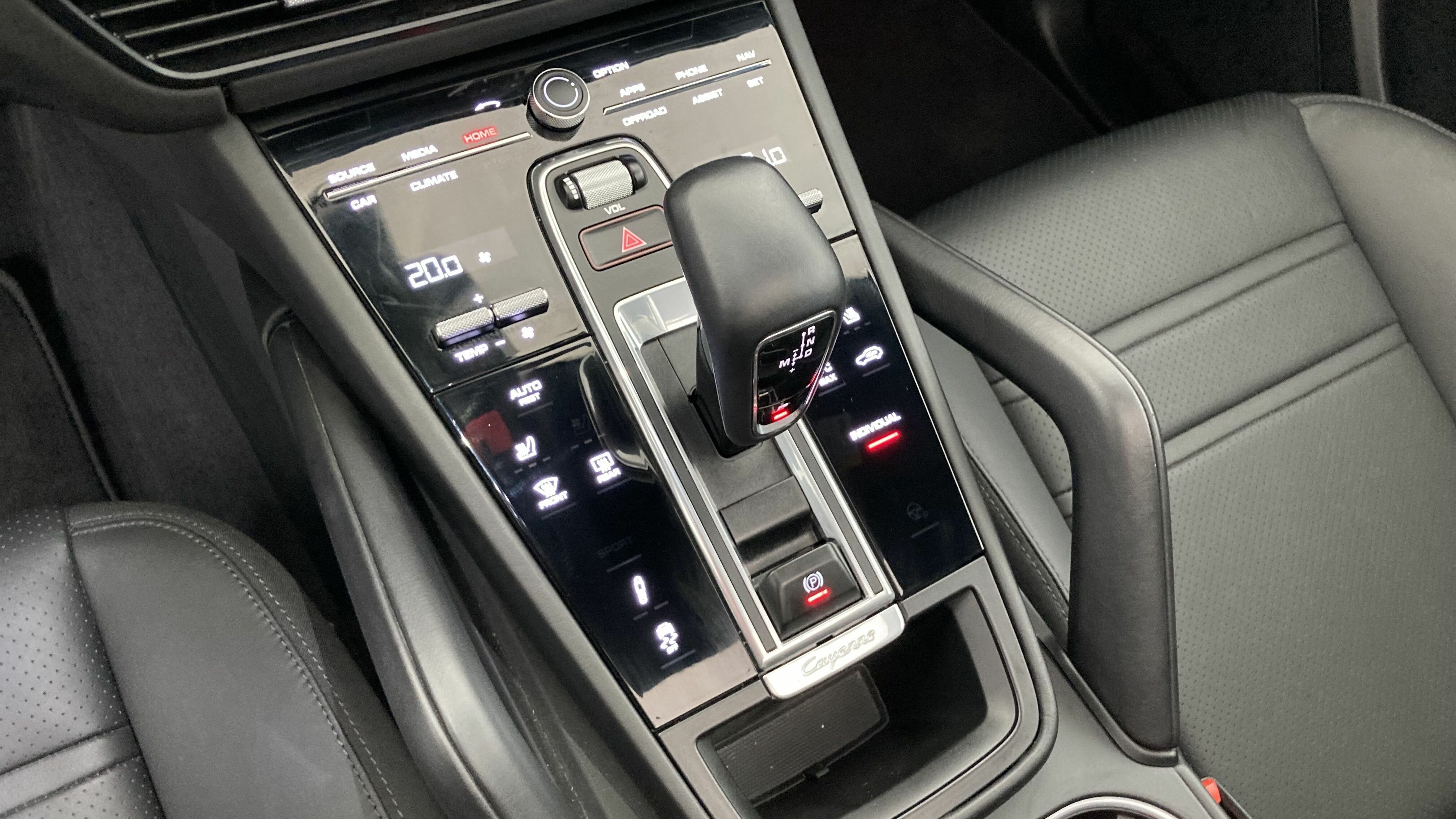 porsche cayenne platinum edition 3.0 E-HYBRID 462 TIPTRONIC 2023 azul moonlight metalizado 21