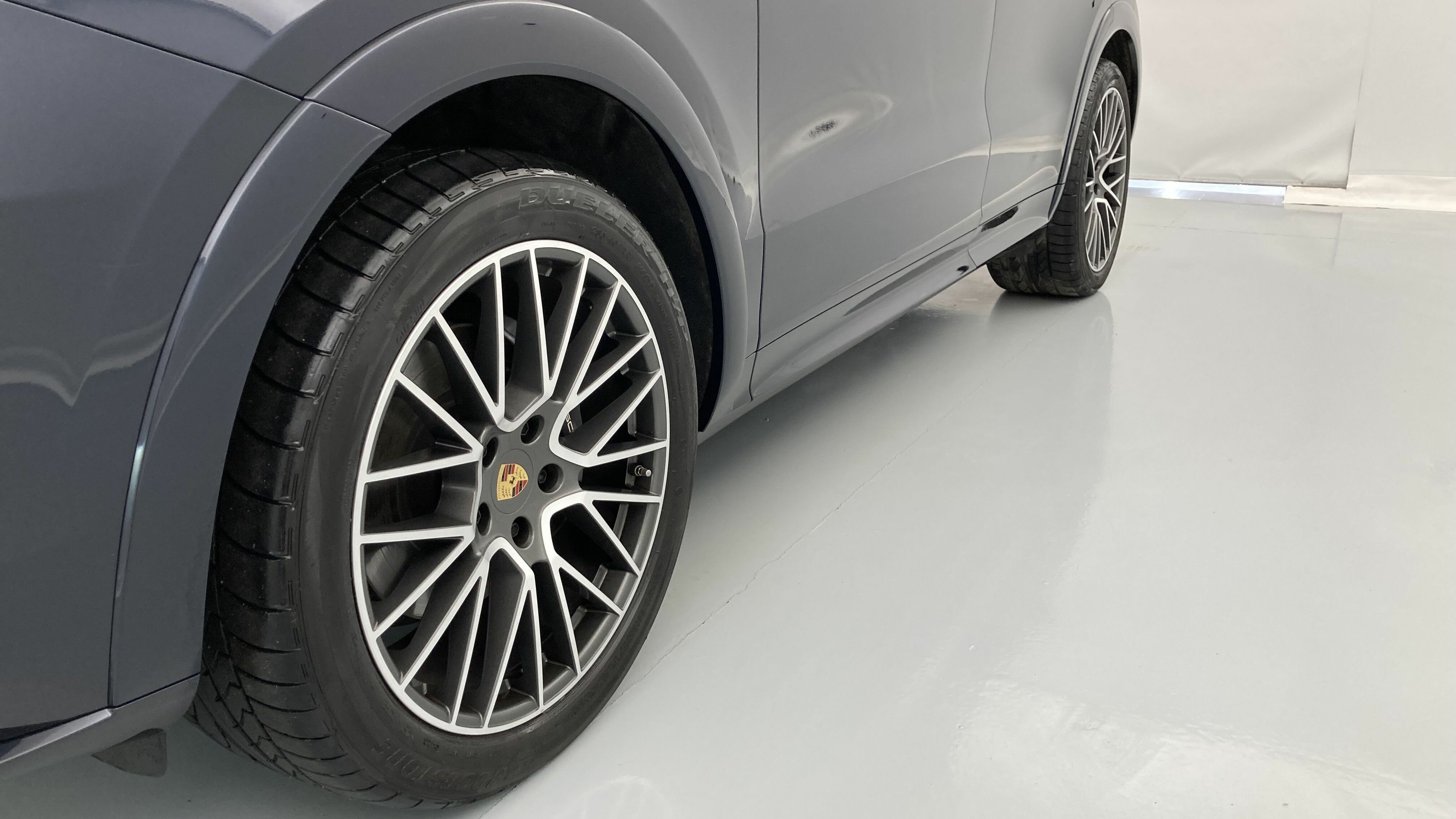 porsche cayenne platinum edition 3.0 E-HYBRID 462 TIPTRONIC 2023 azul moonlight metalizado 27