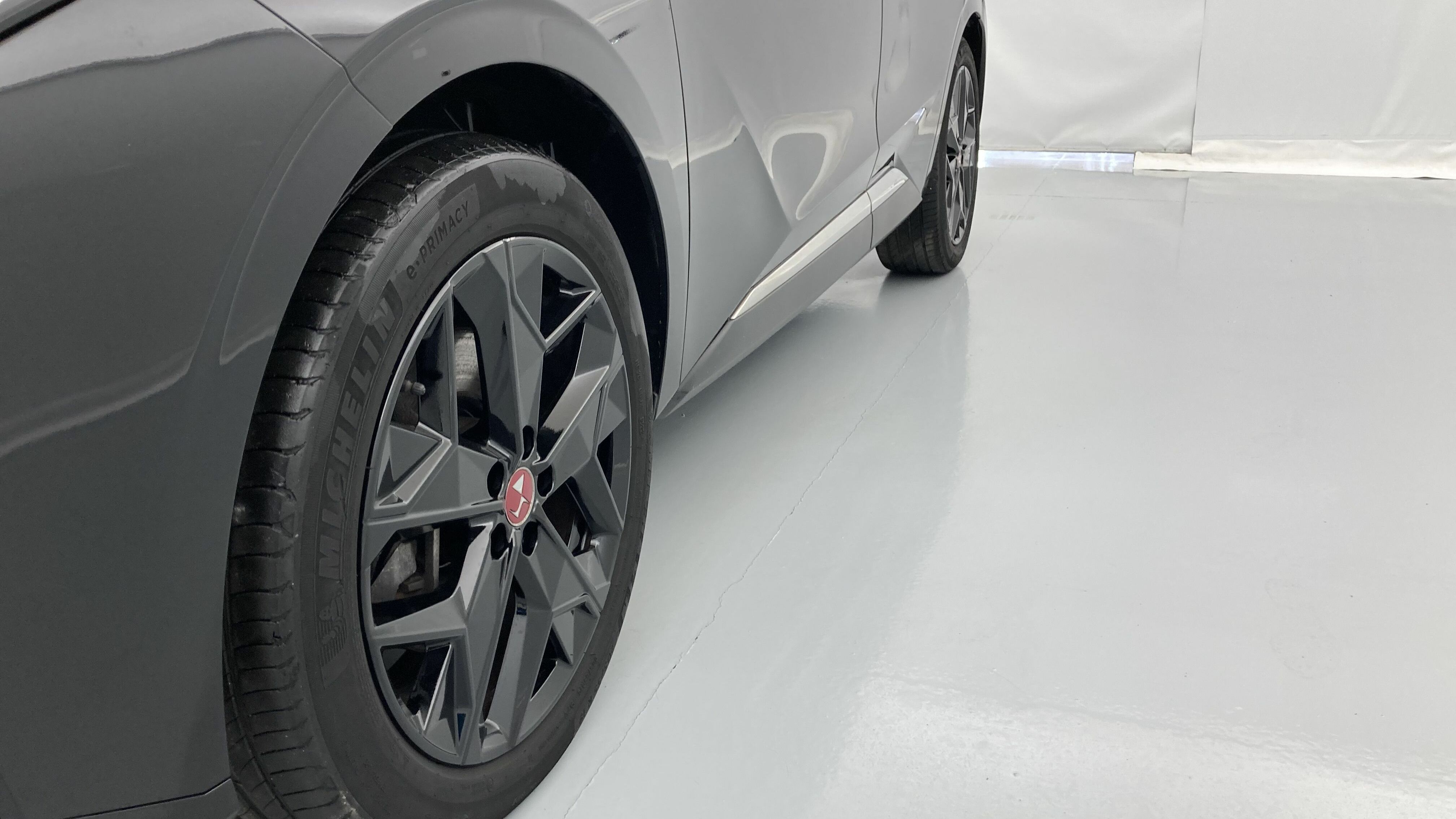 ds ds4 performance line + E-TENSE 225 CA 2022 negro perla 26