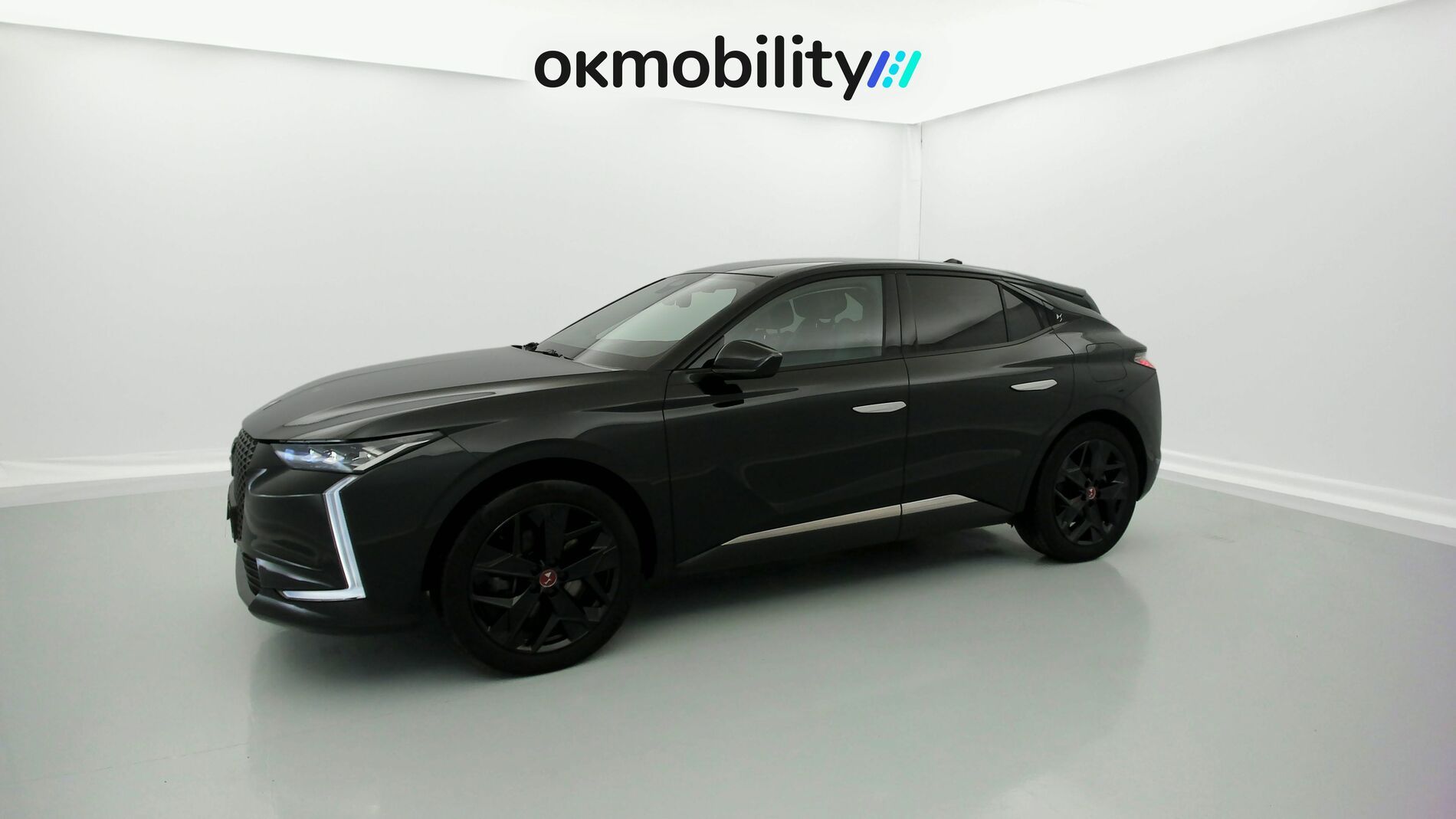 ds ds4 performance line + E-TENSE 225 CA 2022 negro perla 5