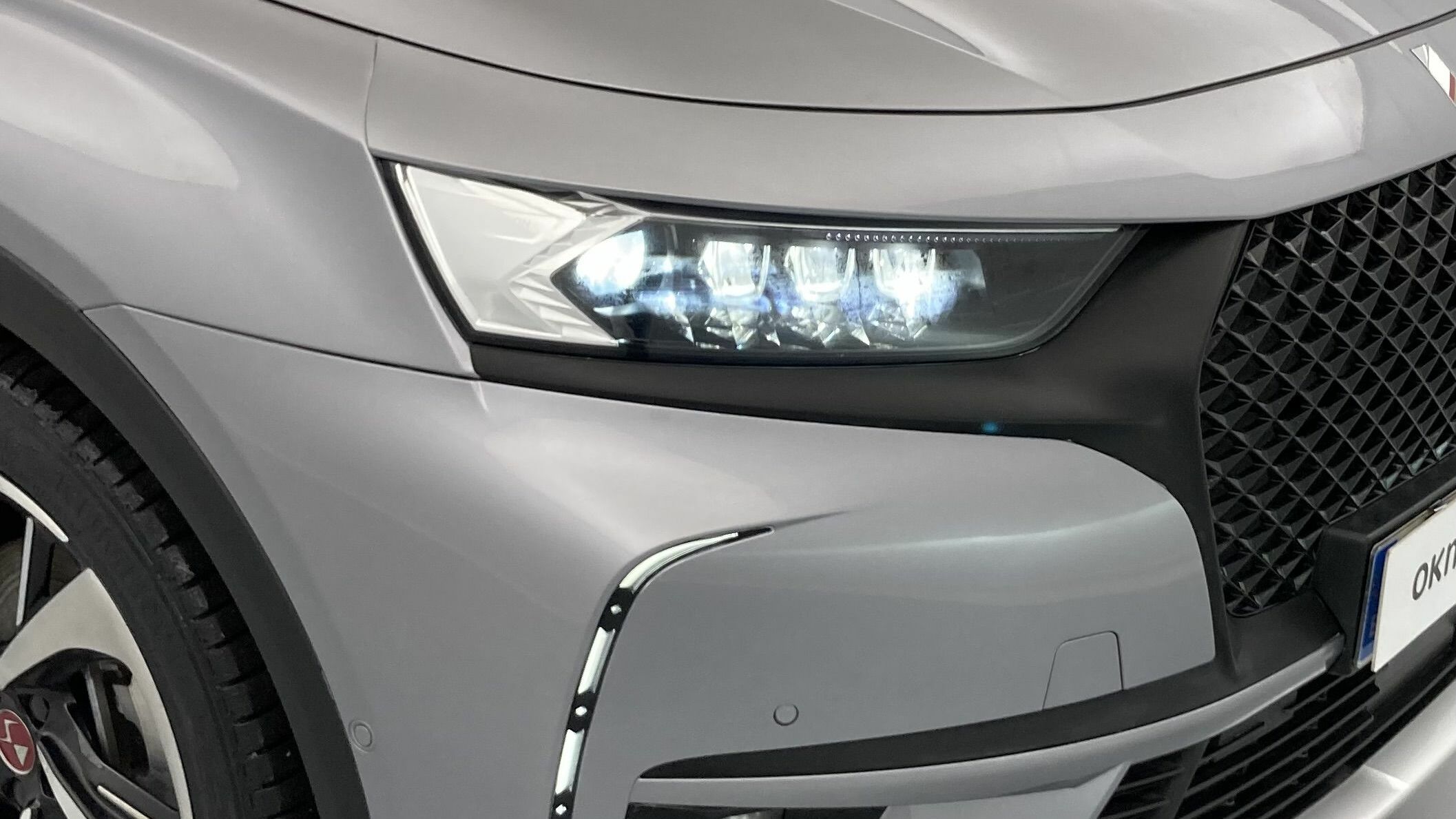 ds ds7 crossback performance line + E-TENSE 300 CA 2022 gris artense 23