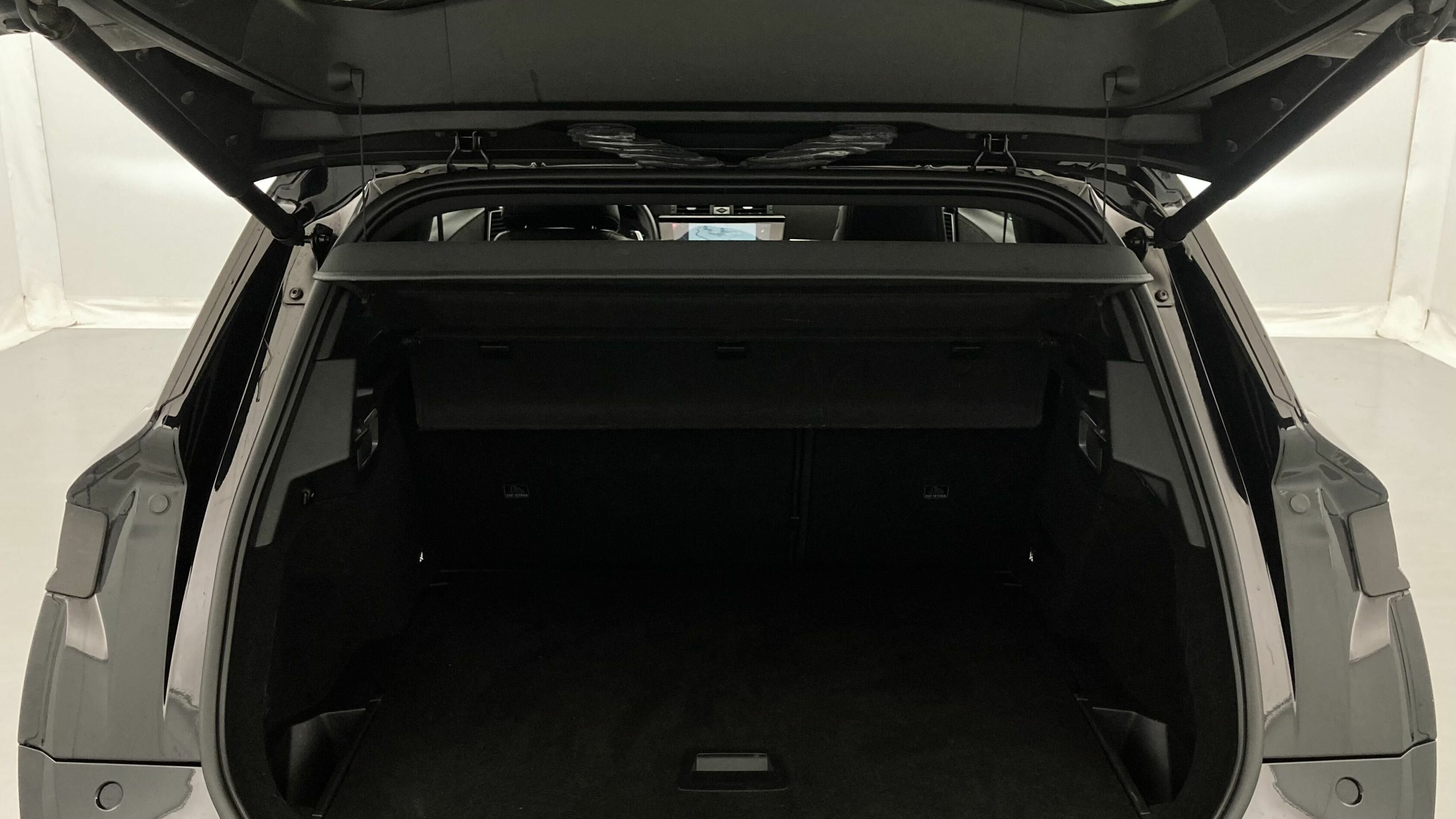 ds ds7 crossback performance line + E-TENSE 300 CA 2022 negro perla 23