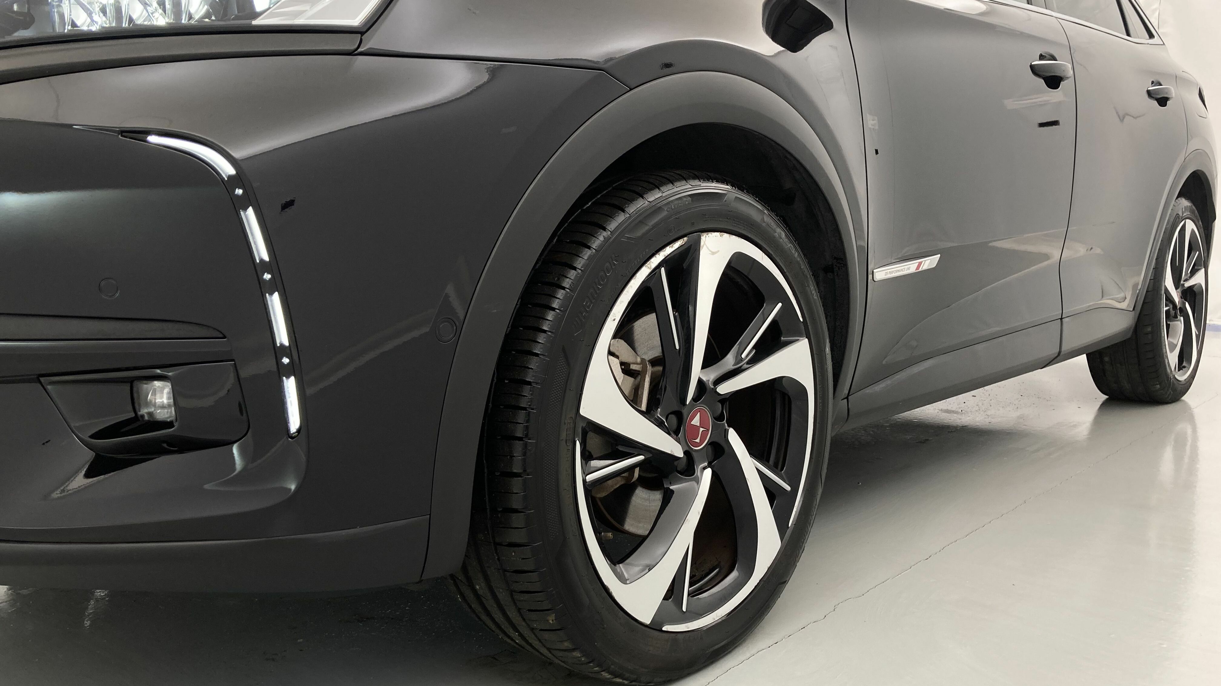 ds ds7 crossback performance line + E-TENSE 300 CA 2022 negro perla 25