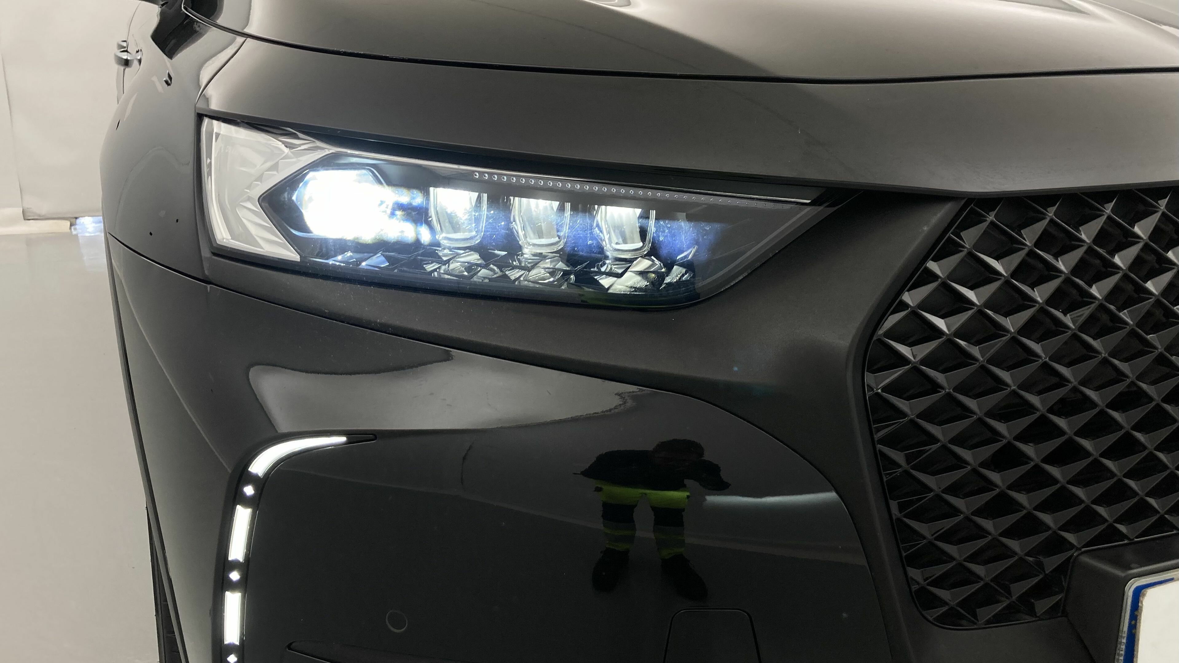 ds ds7 crossback performance line + E-TENSE 300 CA 2022 negro perla 28