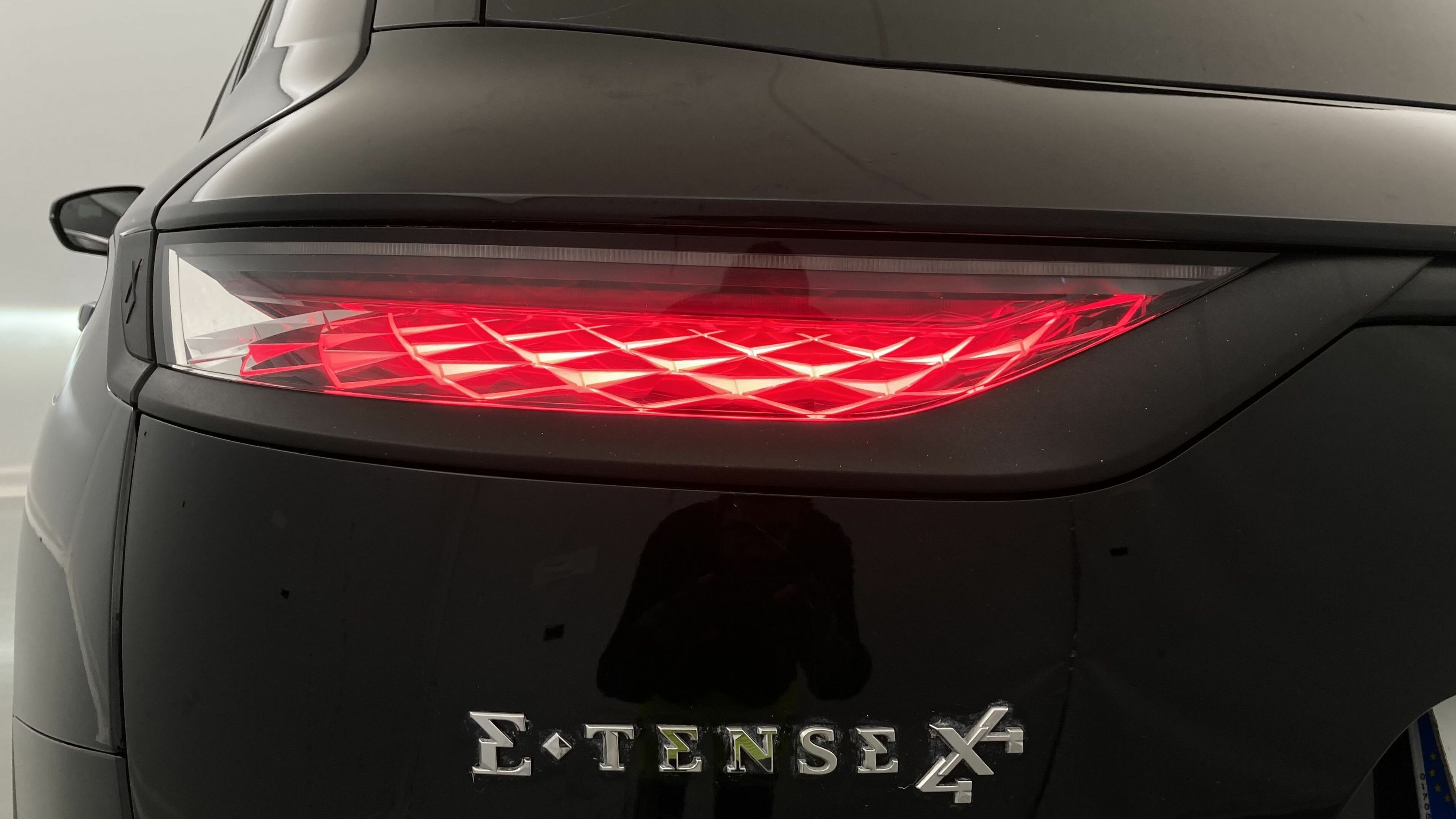 ds ds7 crossback performance line + E-TENSE 300 CA 2022 negro perla 29