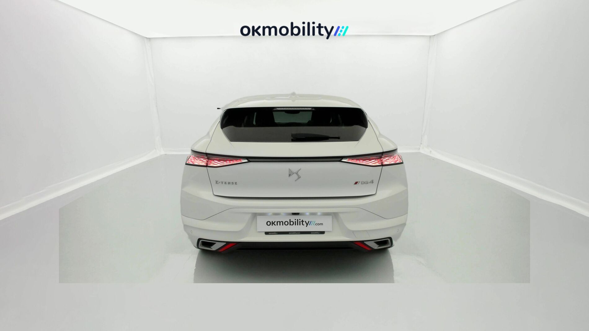 ds ds4 performance line + E-TENSE 225 CA 2022 blanco nacarado 8