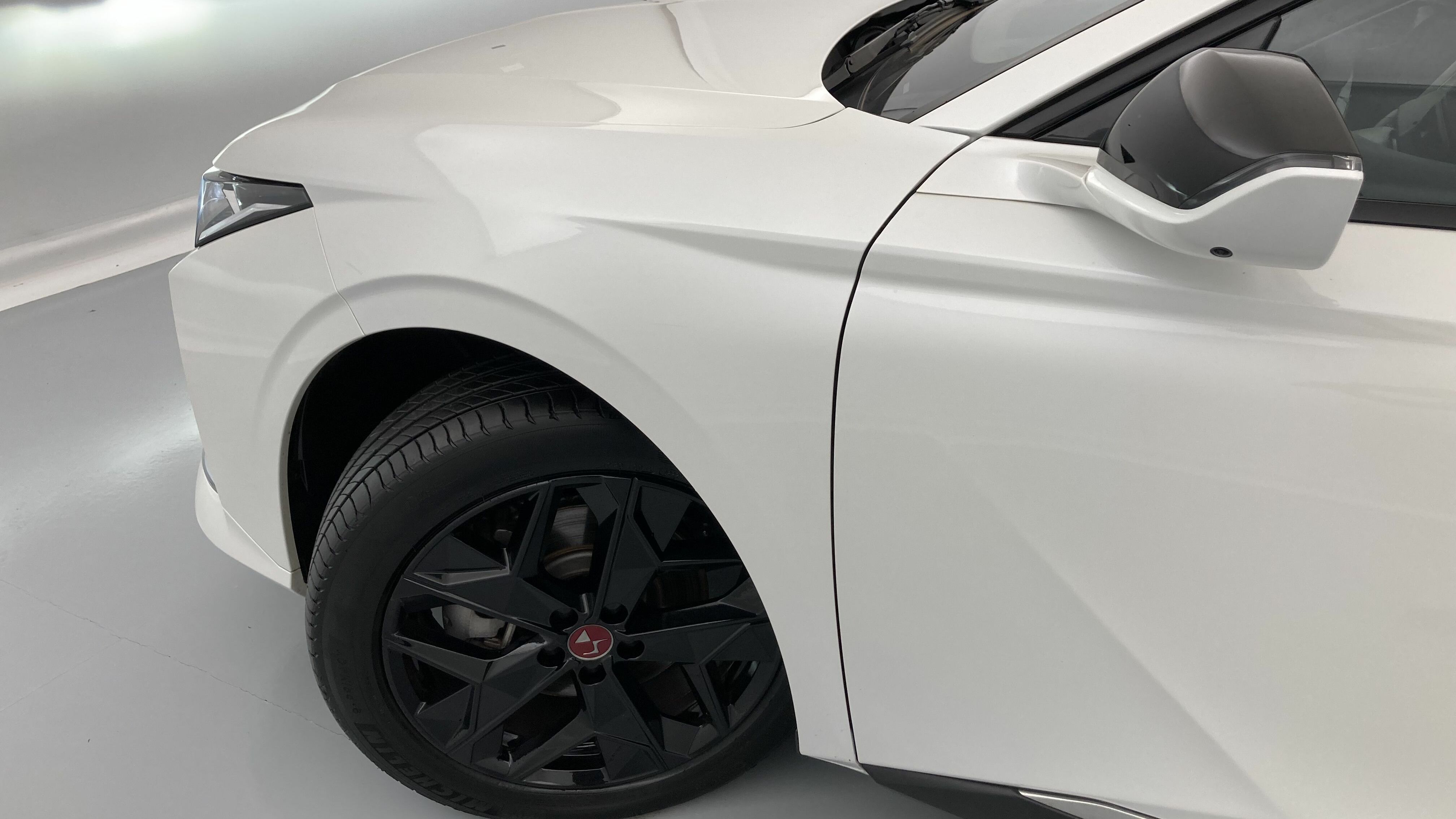 ds ds4 performance line + E-TENSE 225 CA 2022 blanco nacarado 23