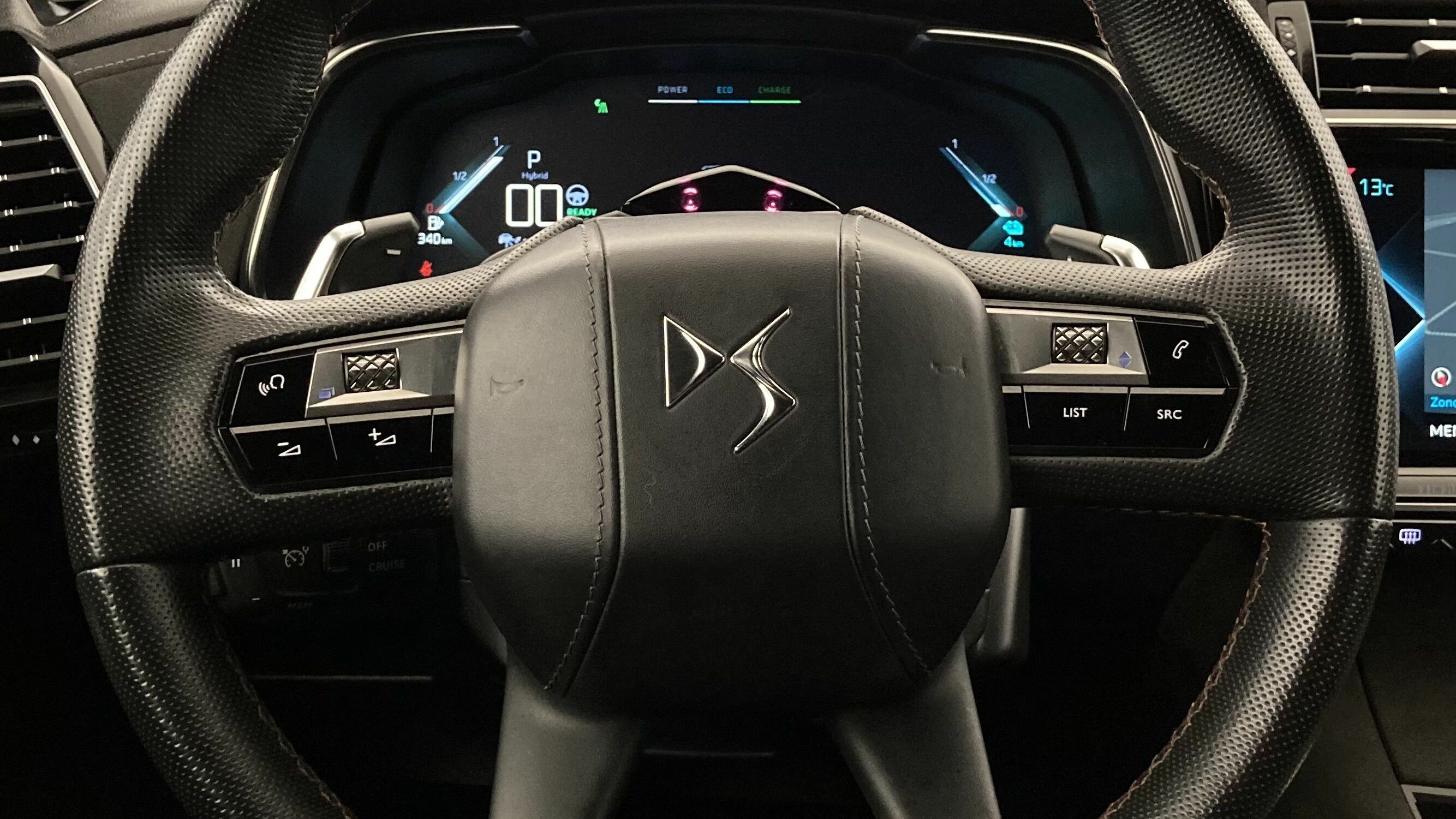 ds ds7 crossback performance line + E-TENSE 300 CA 2022 gris platino 18