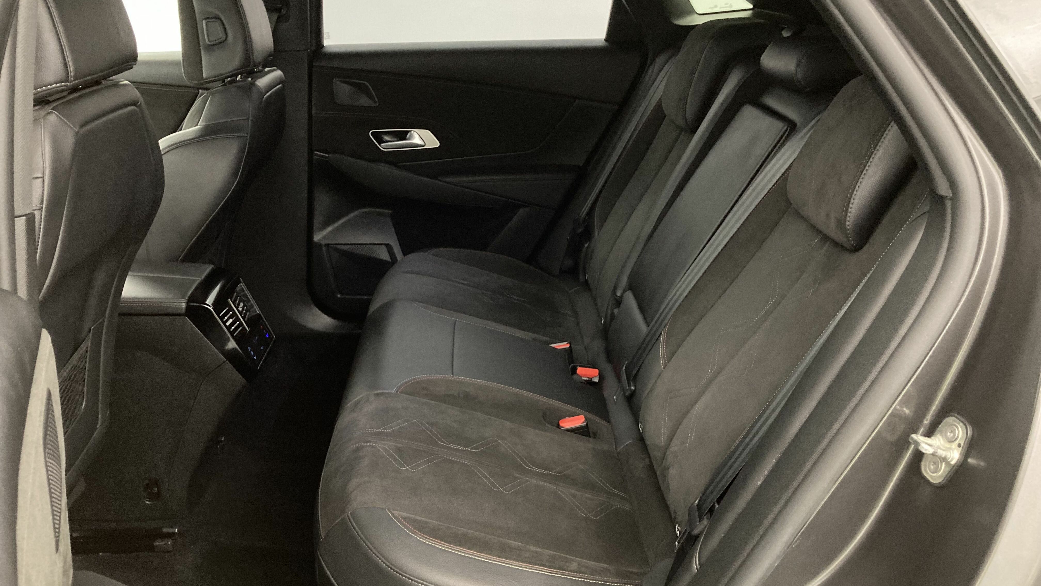 ds ds7 crossback performance line + E-TENSE 300 CA 2022 gris platino 22