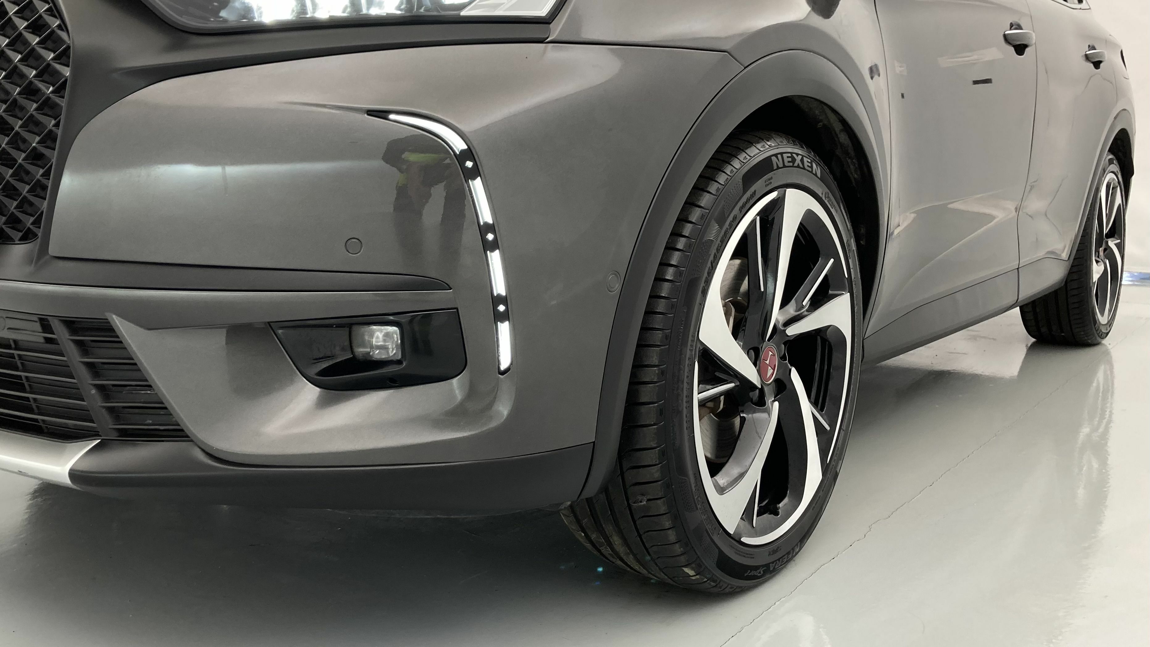 ds ds7 crossback performance line + E-TENSE 300 CA 2022 gris platino 27