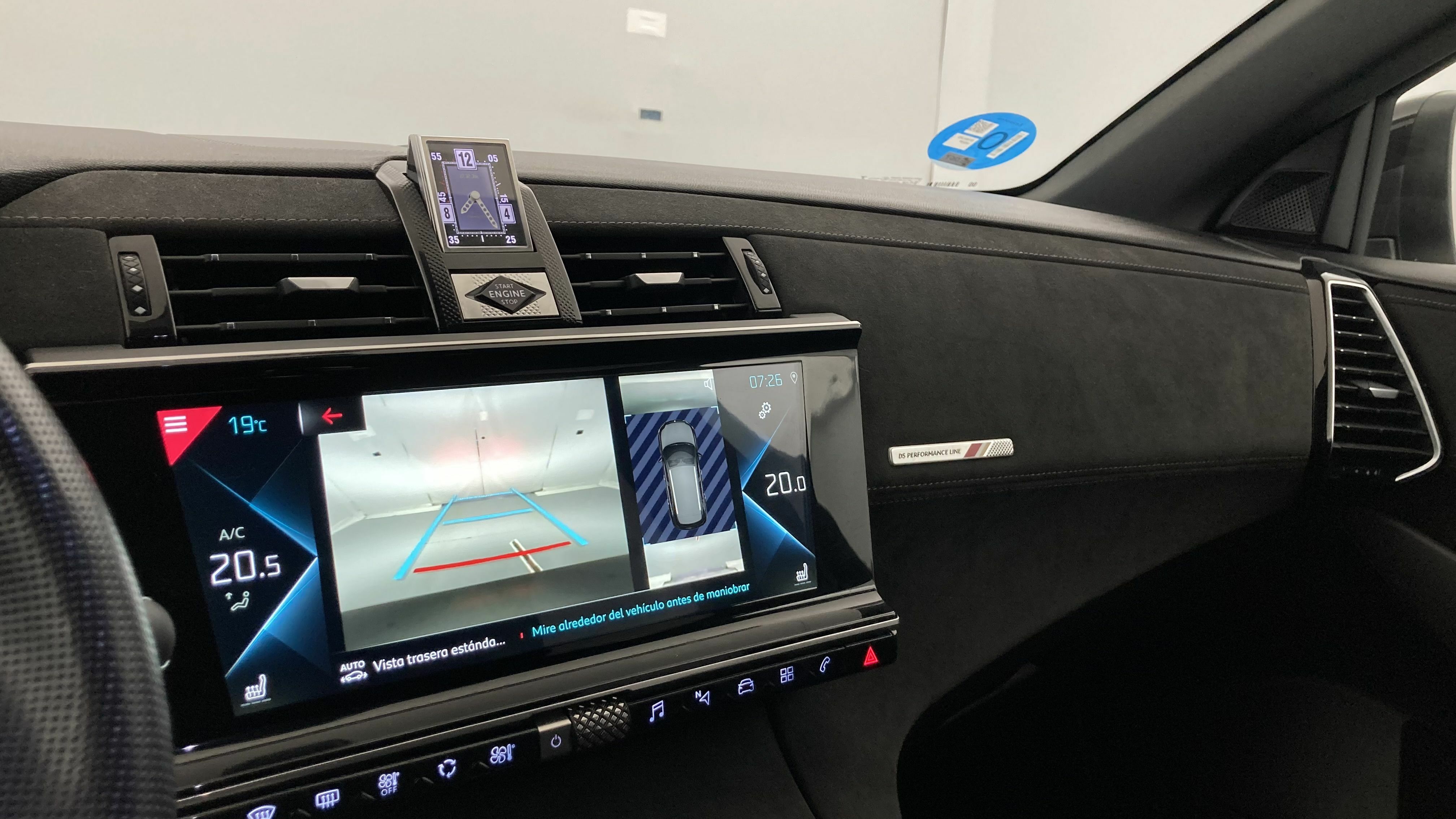 ds ds7 crossback performance line + E-TENSE 300 CA 2022 gris platino 19