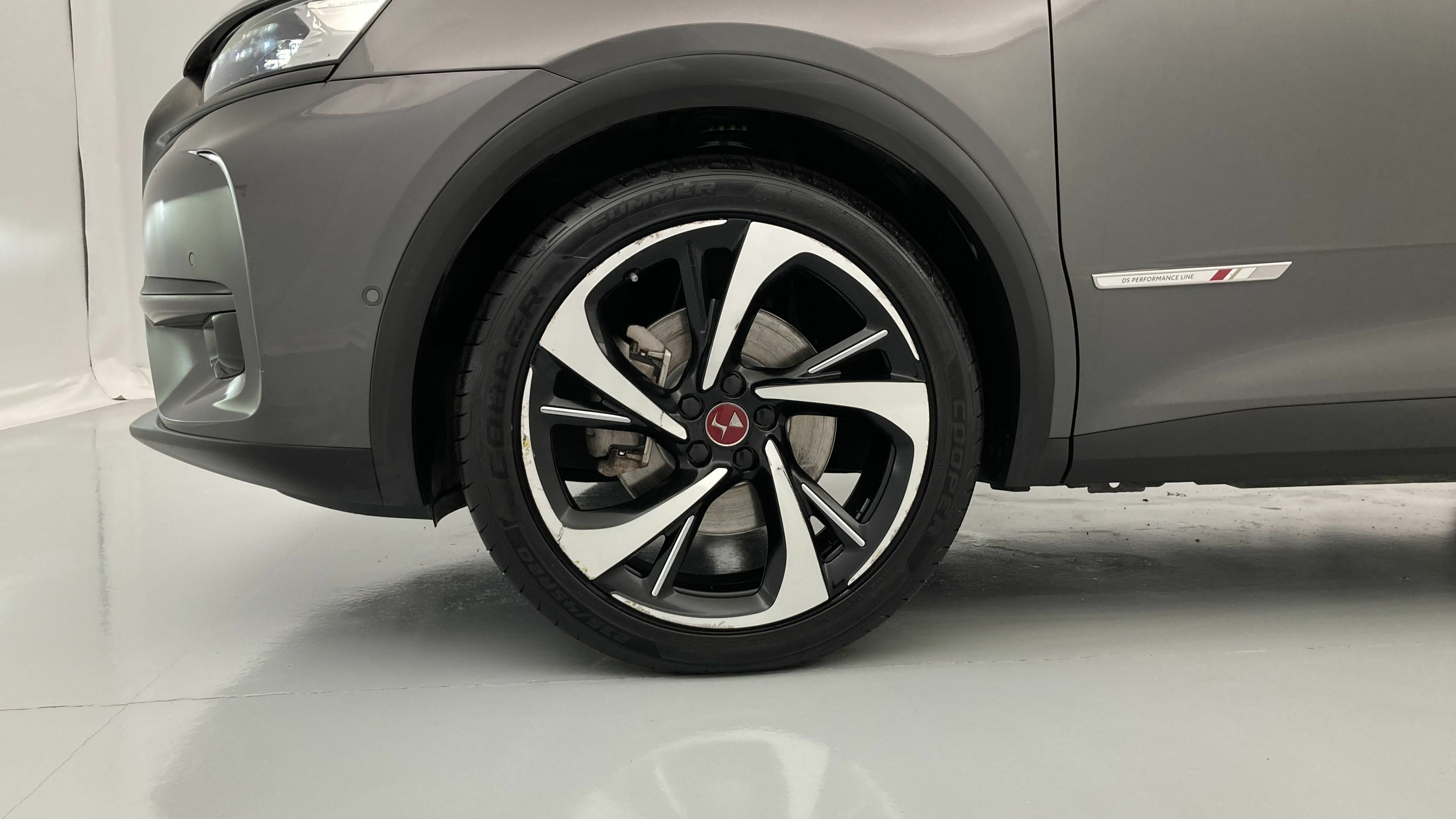 ds ds7 crossback performance line + E-TENSE 300 CA 2022 gris platino 27