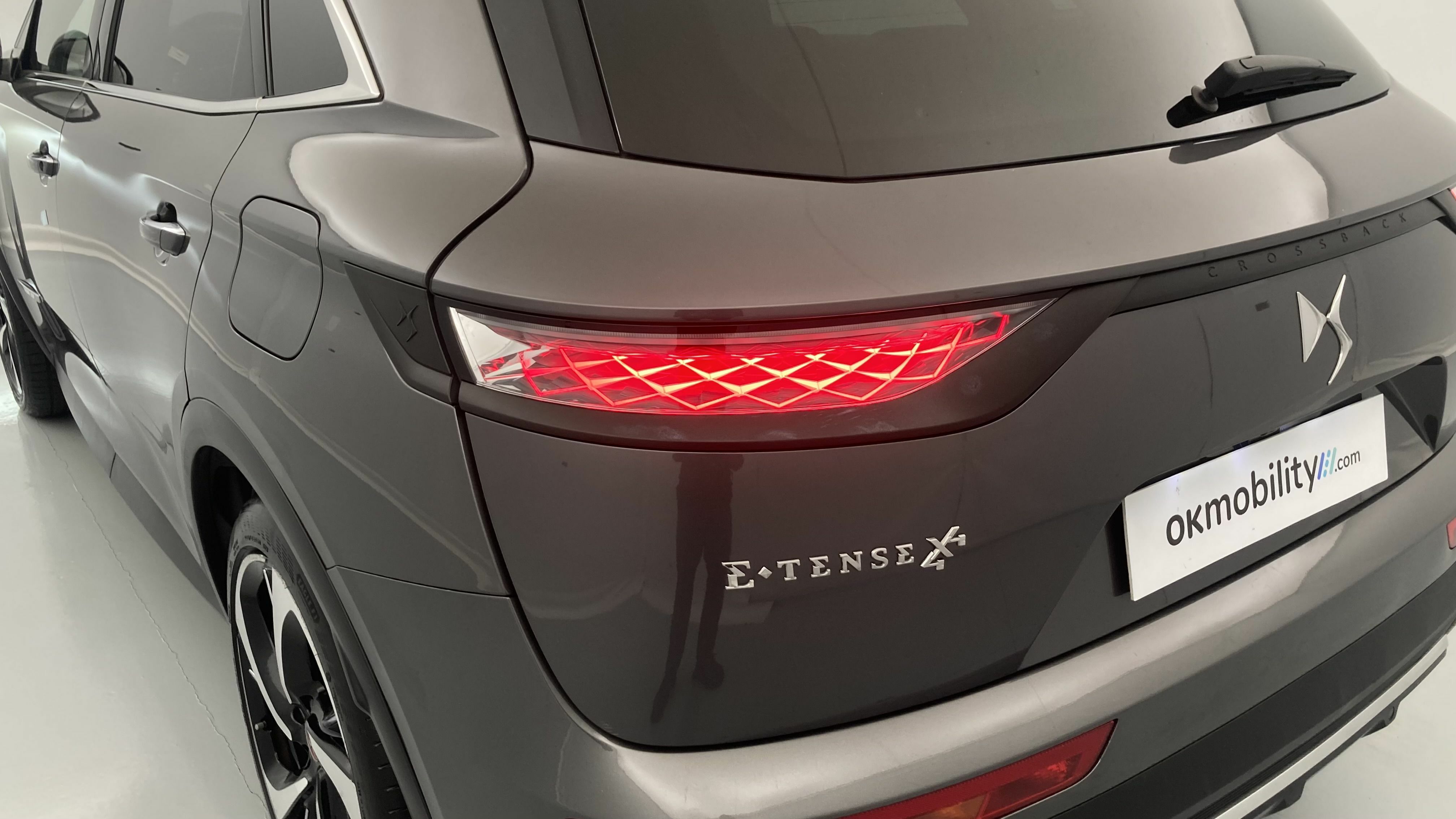 ds ds7 crossback performance line + E-TENSE 300 CA 2022 gris platino 30