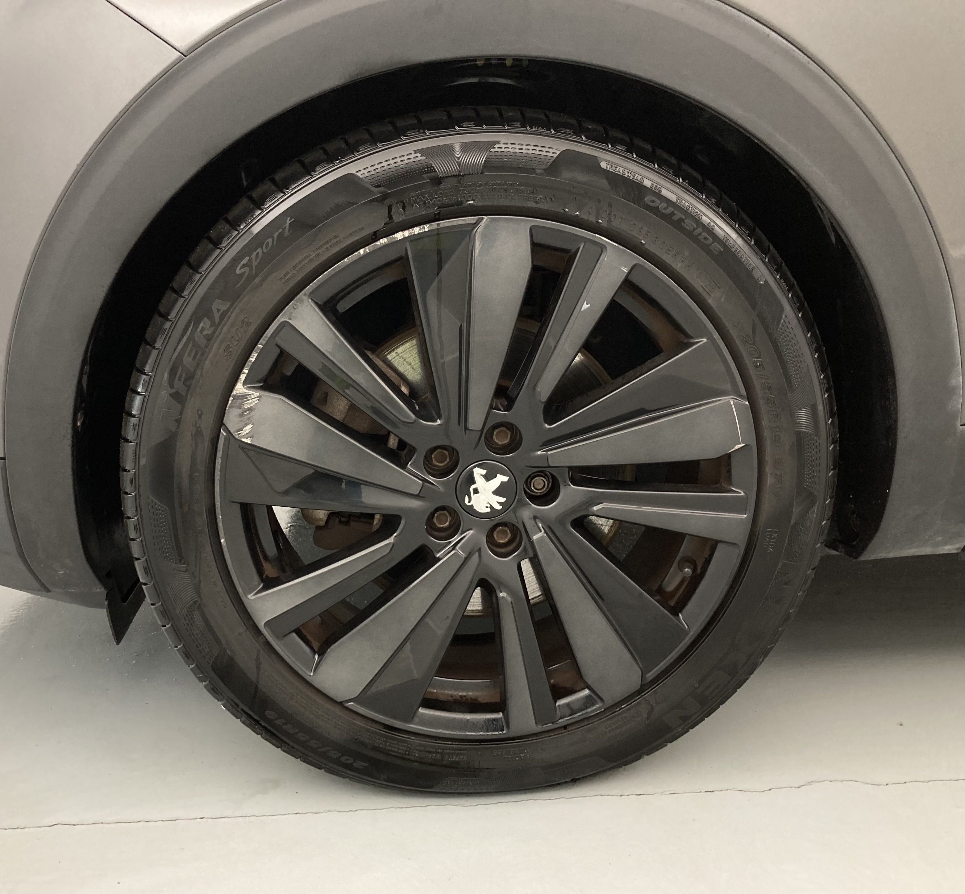 peugeot 3008 gt pack 1.6 HYBRID 300 EAT PHEV 2021 gris platinum / techo black 31