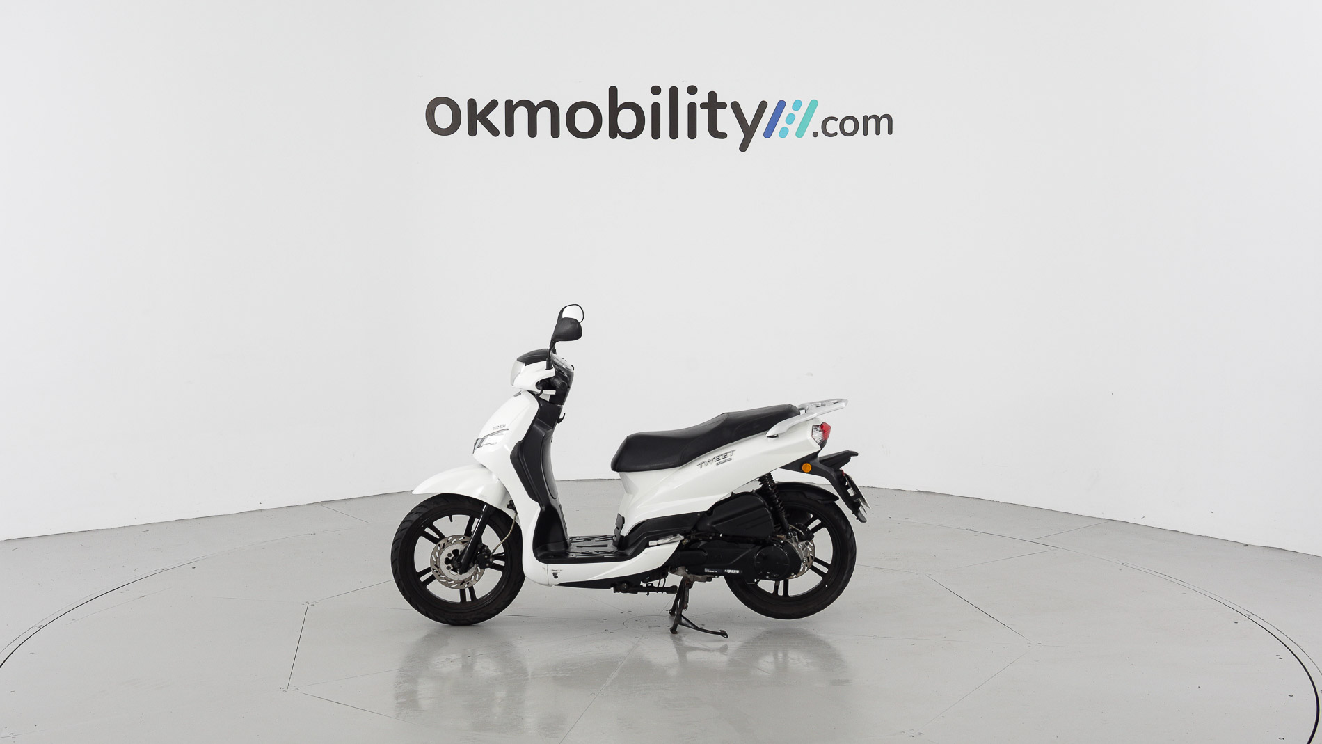 peugeot tweet125 active 125CC 2022 antartica white 8