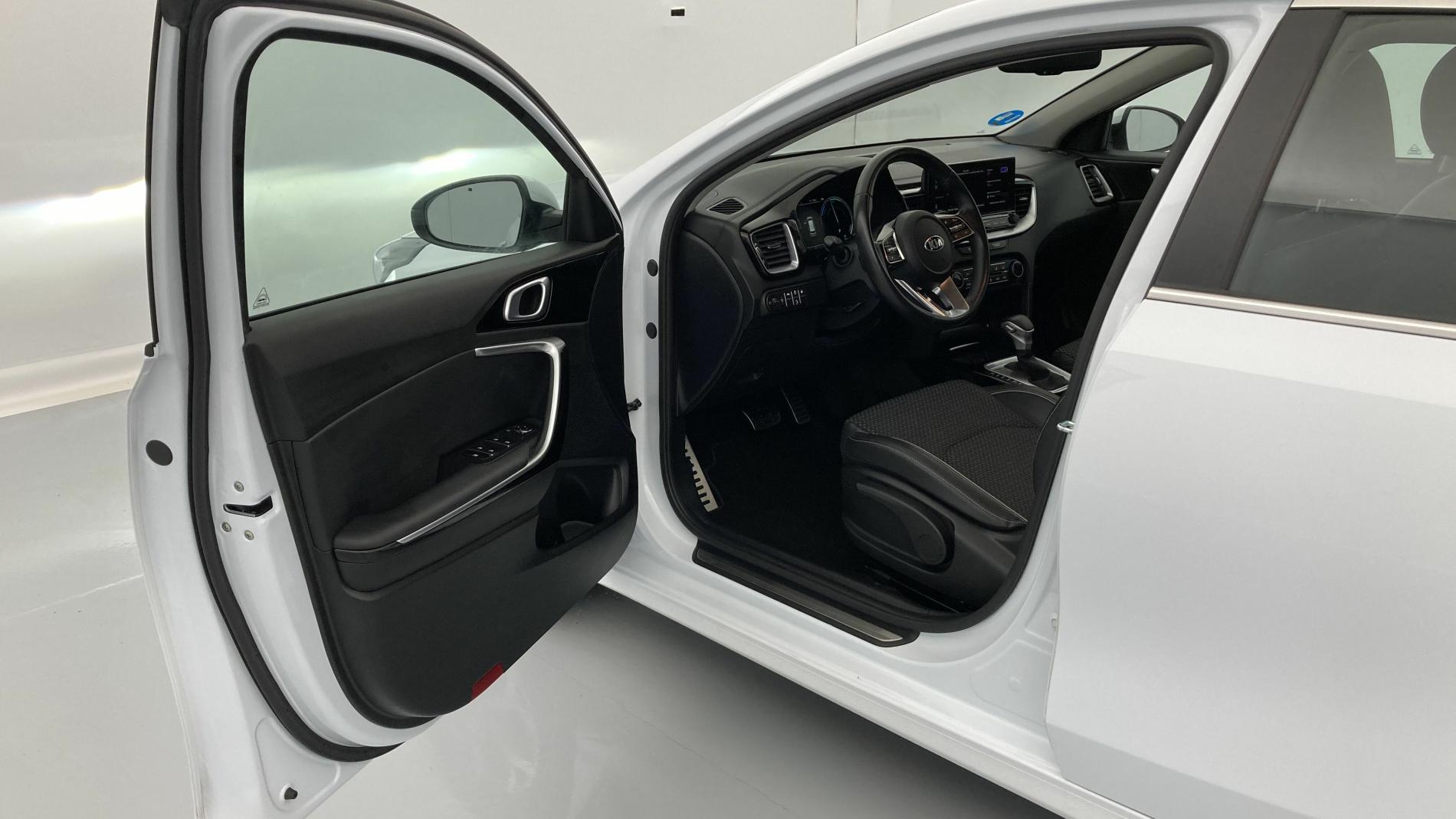 kia ceed tourer etech 1.6 PHEV 141 2021 infrarot 13